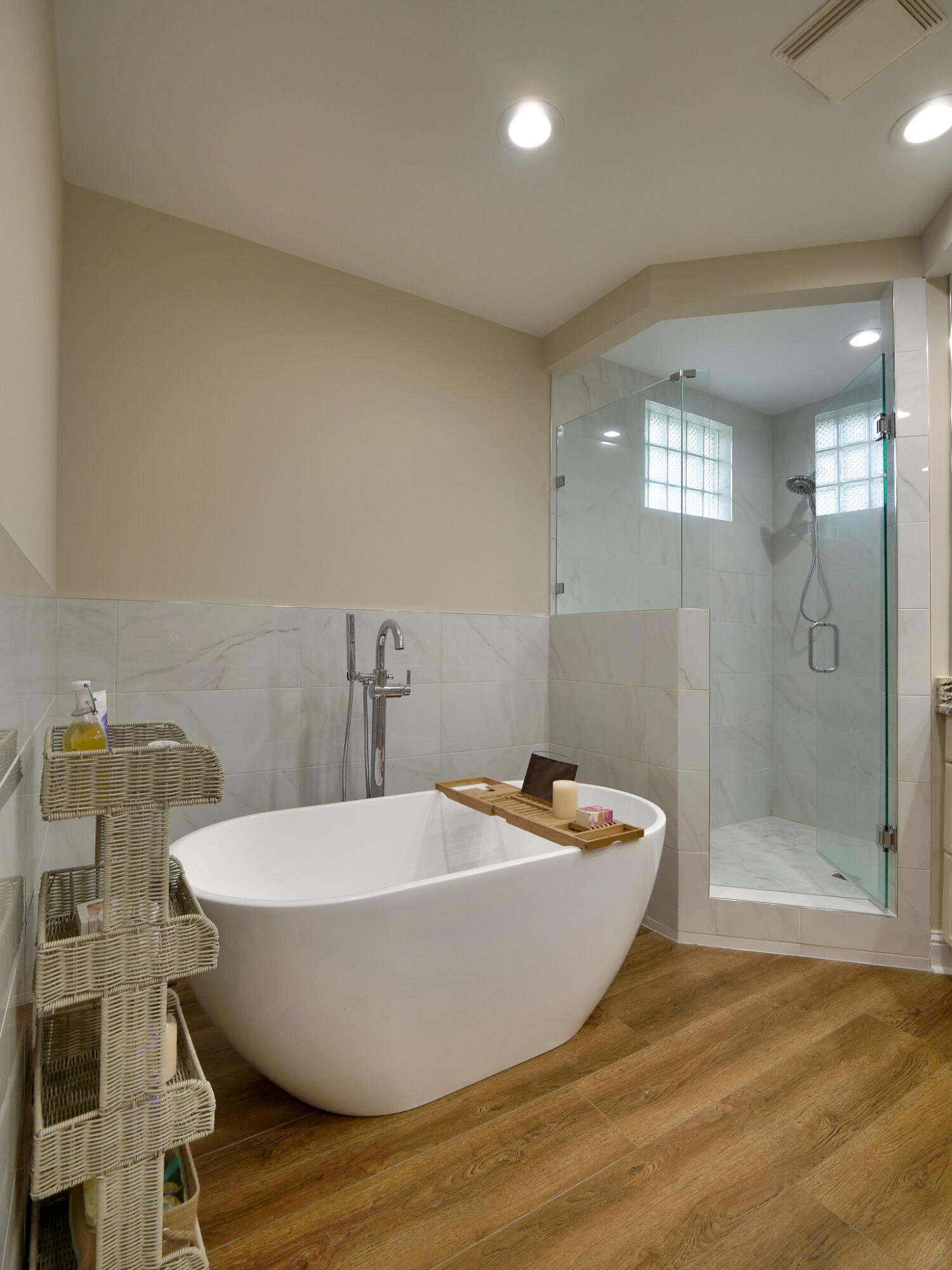 GRAND HARBOR - Residential