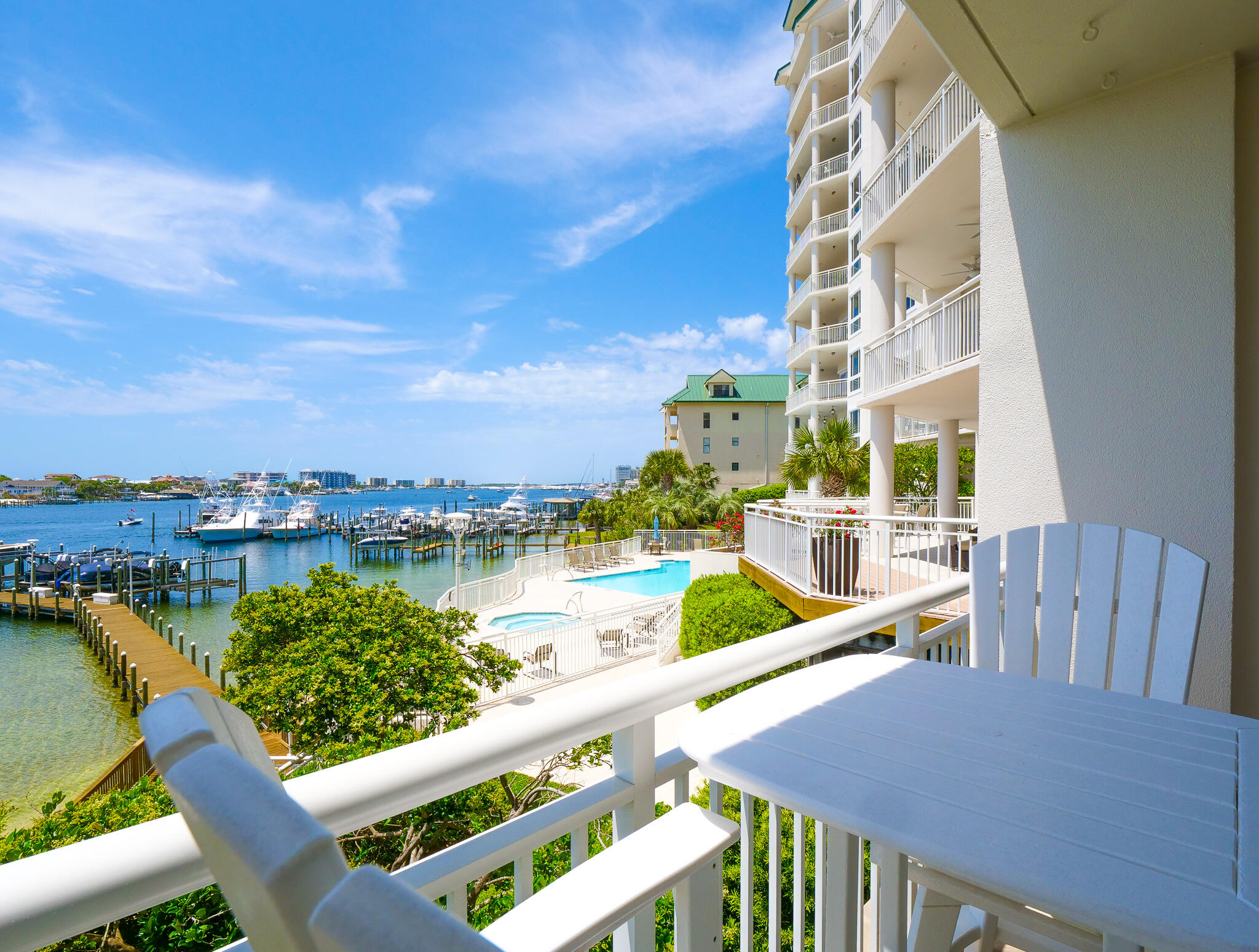 GRAND HARBOR - Residential