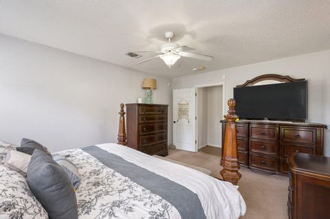 A home in Laurel Hill