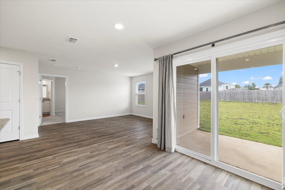 Cross Creek Estates - Residential