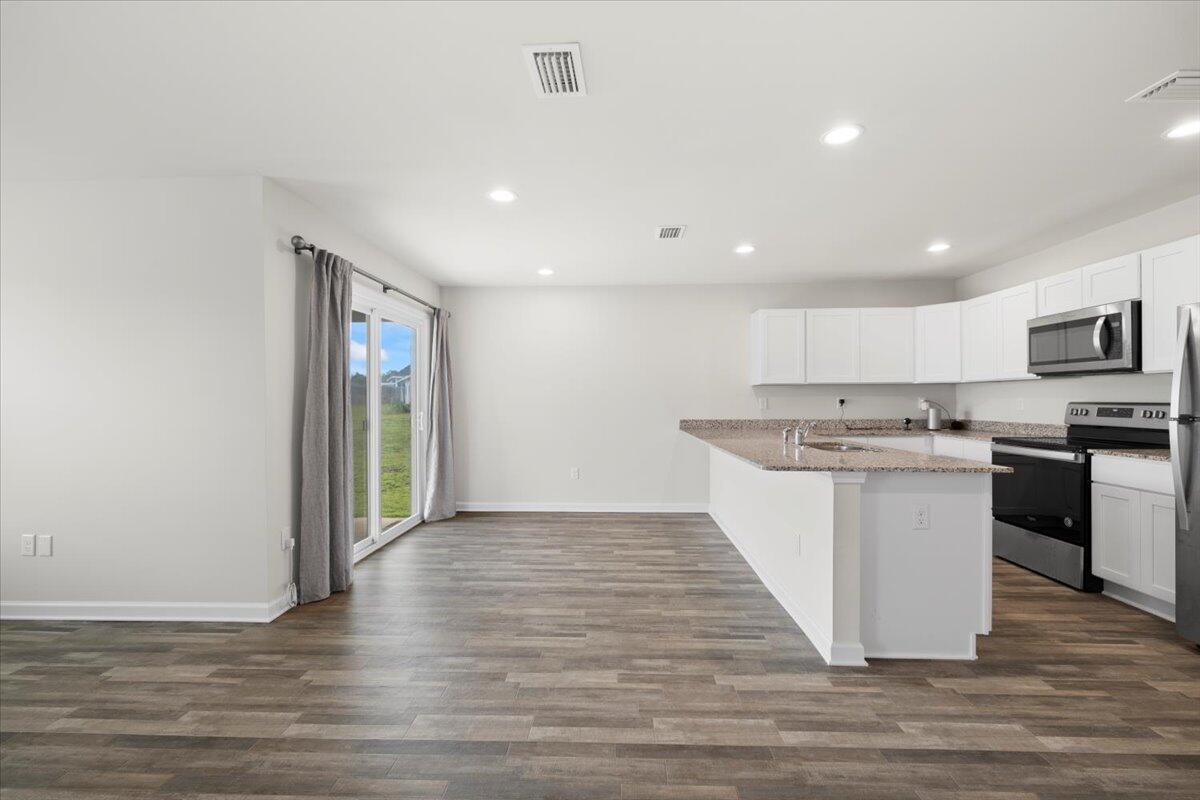 Cross Creek Estates - Residential