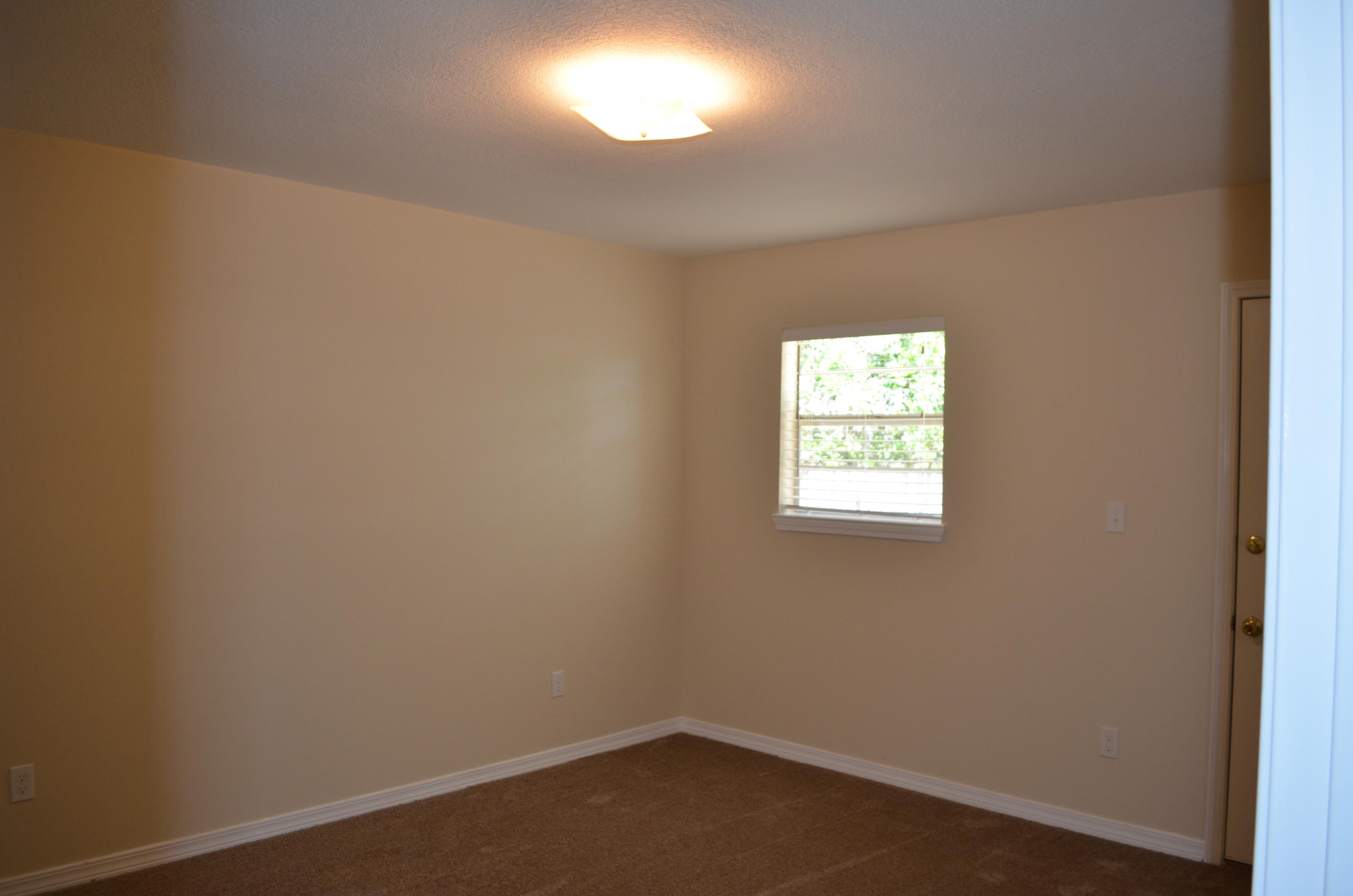 Racetrack Rd 1st Sub - Residential Lease