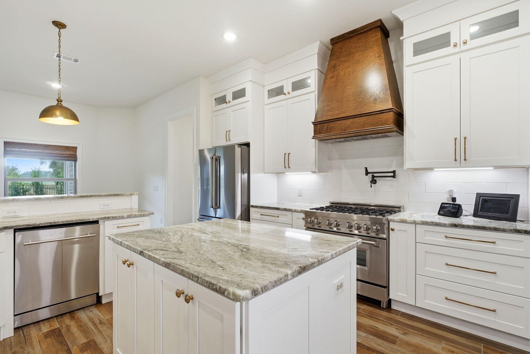 HOLLEY BY THE SEA - Residential