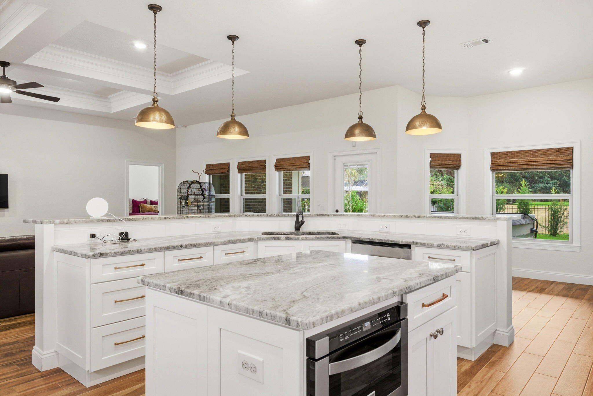 HOLLEY BY THE SEA - Residential