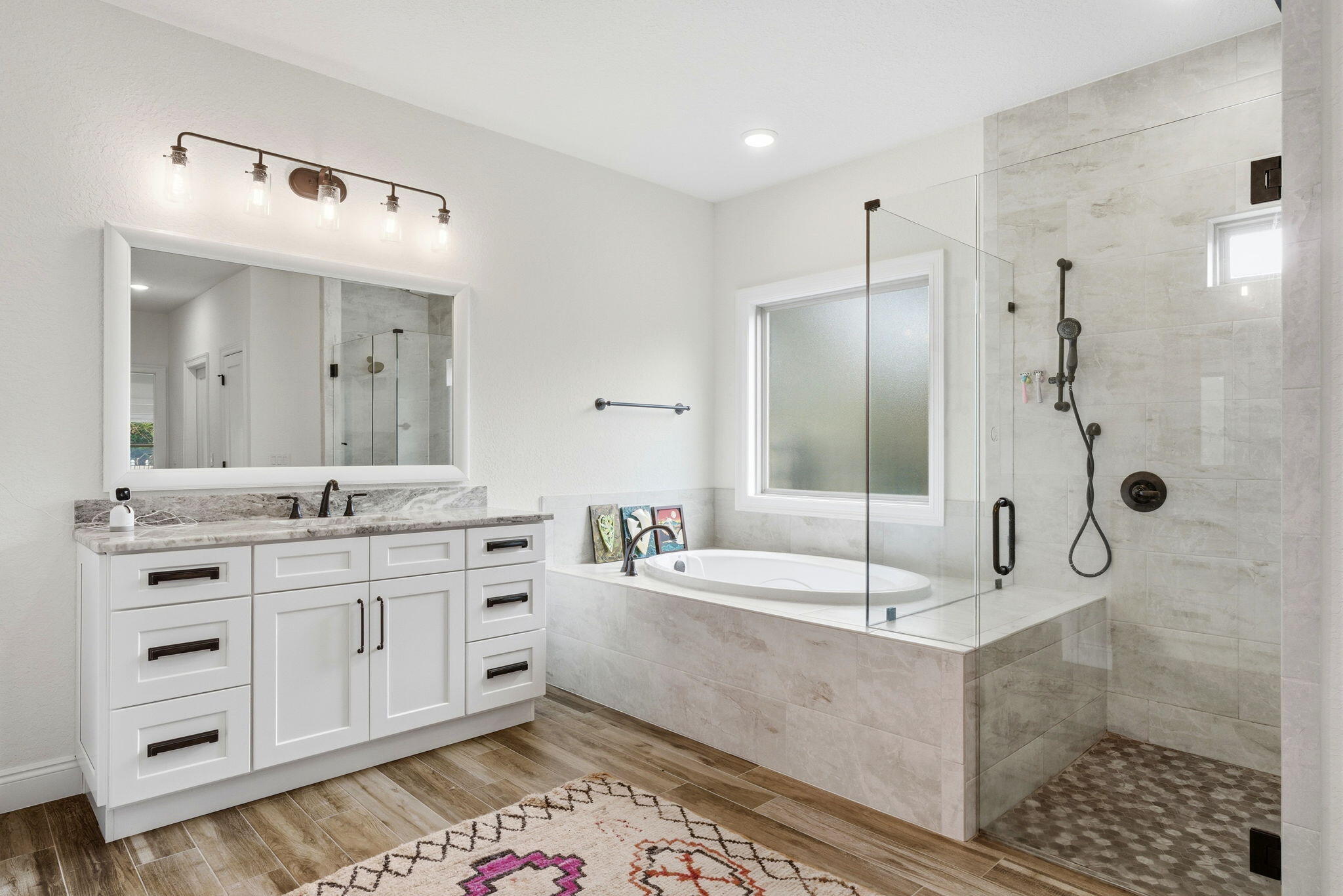 HOLLEY BY THE SEA - Residential