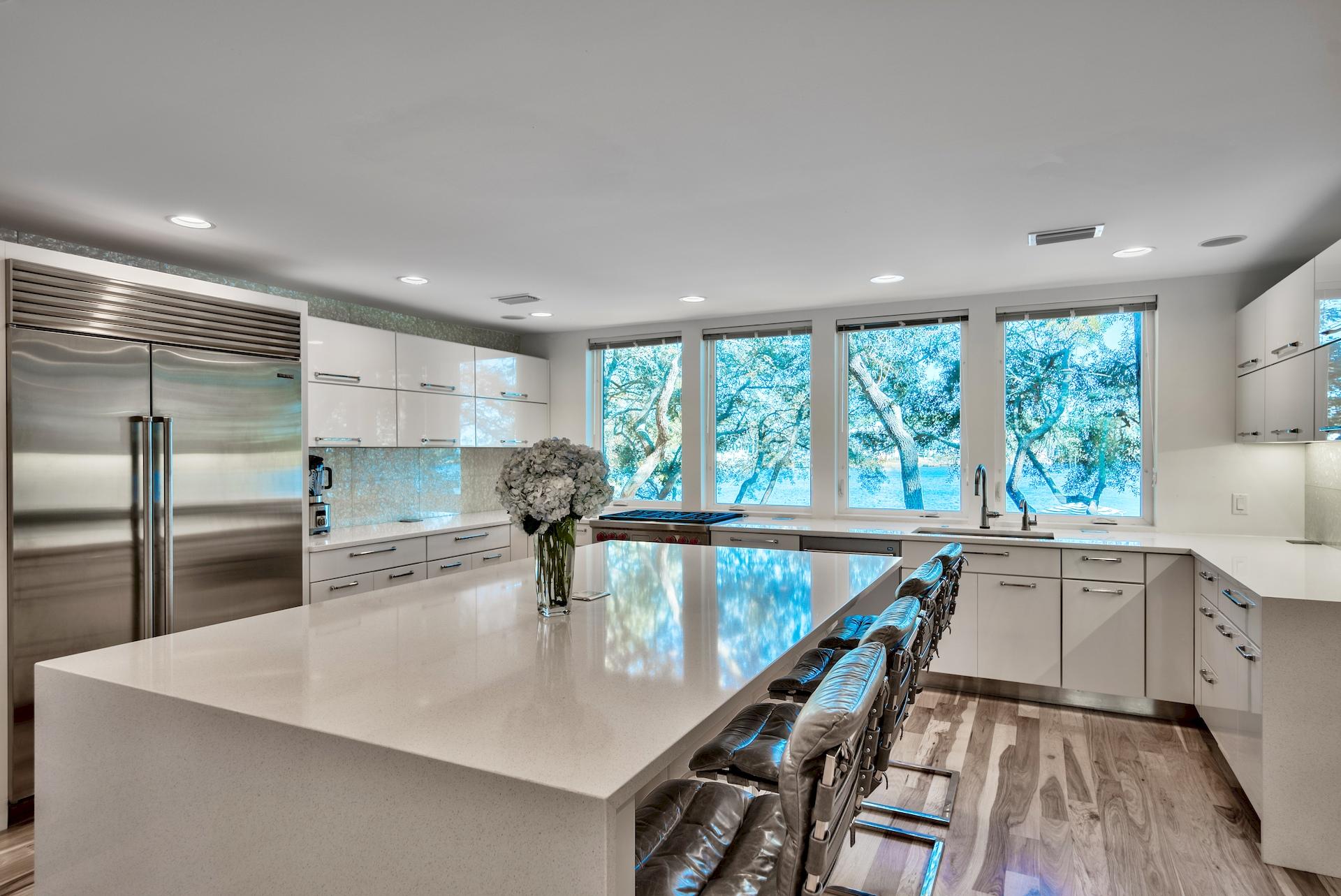 EASTERN LAKE S/D - Residential