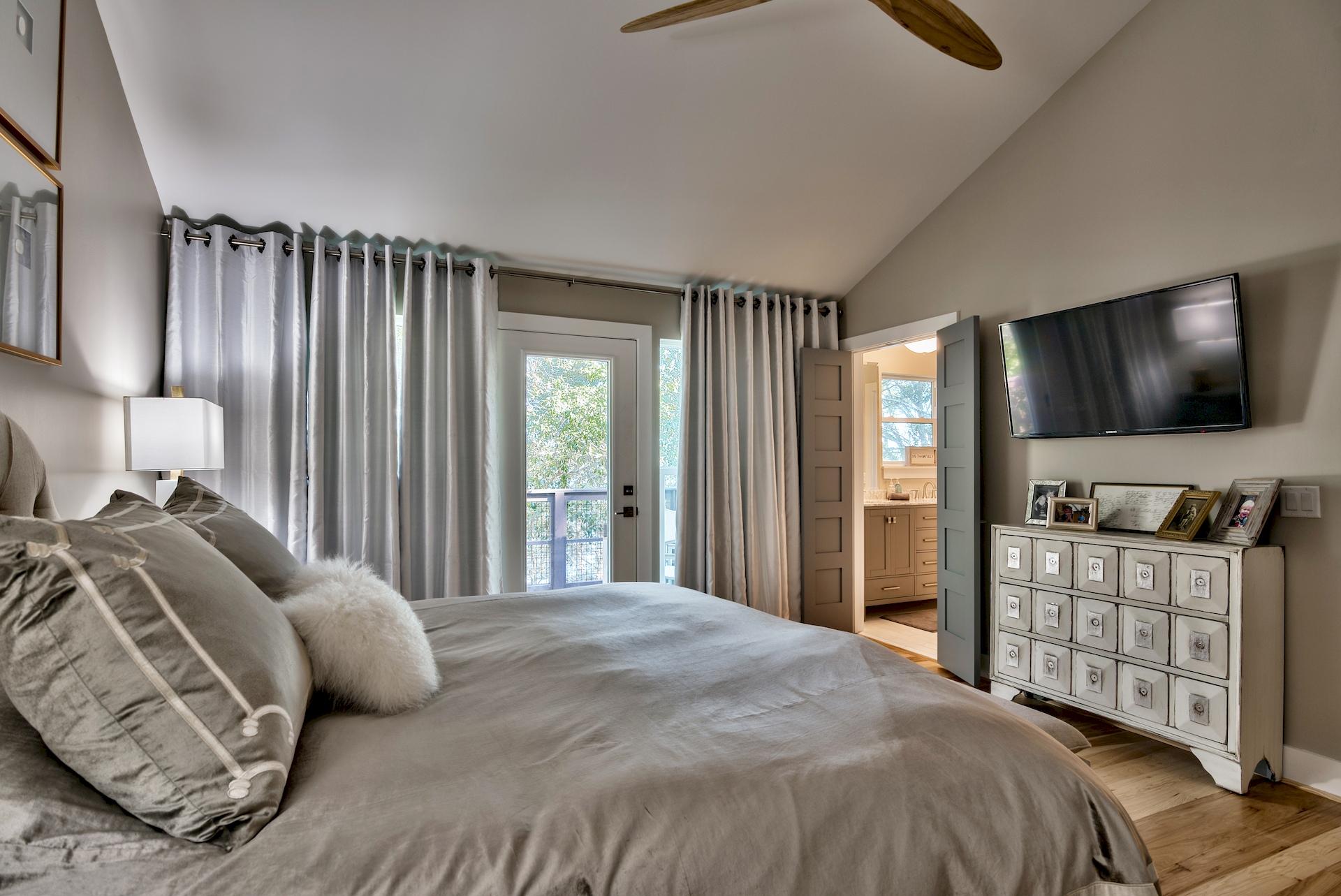 EASTERN LAKE S/D - Residential