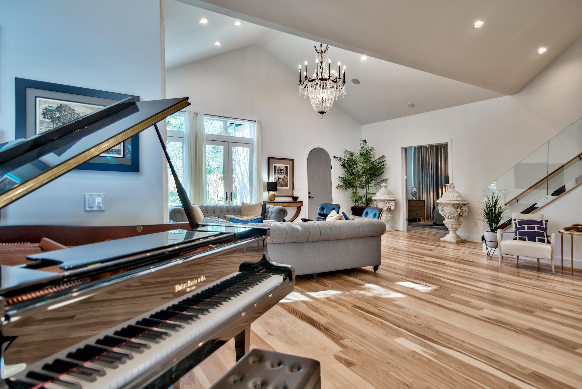 EASTERN LAKE S/D - Residential