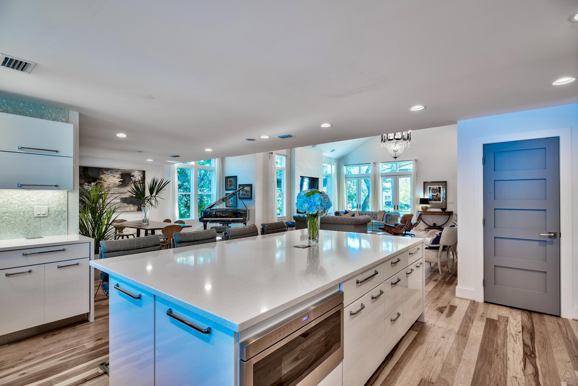 EASTERN LAKE S/D - Residential