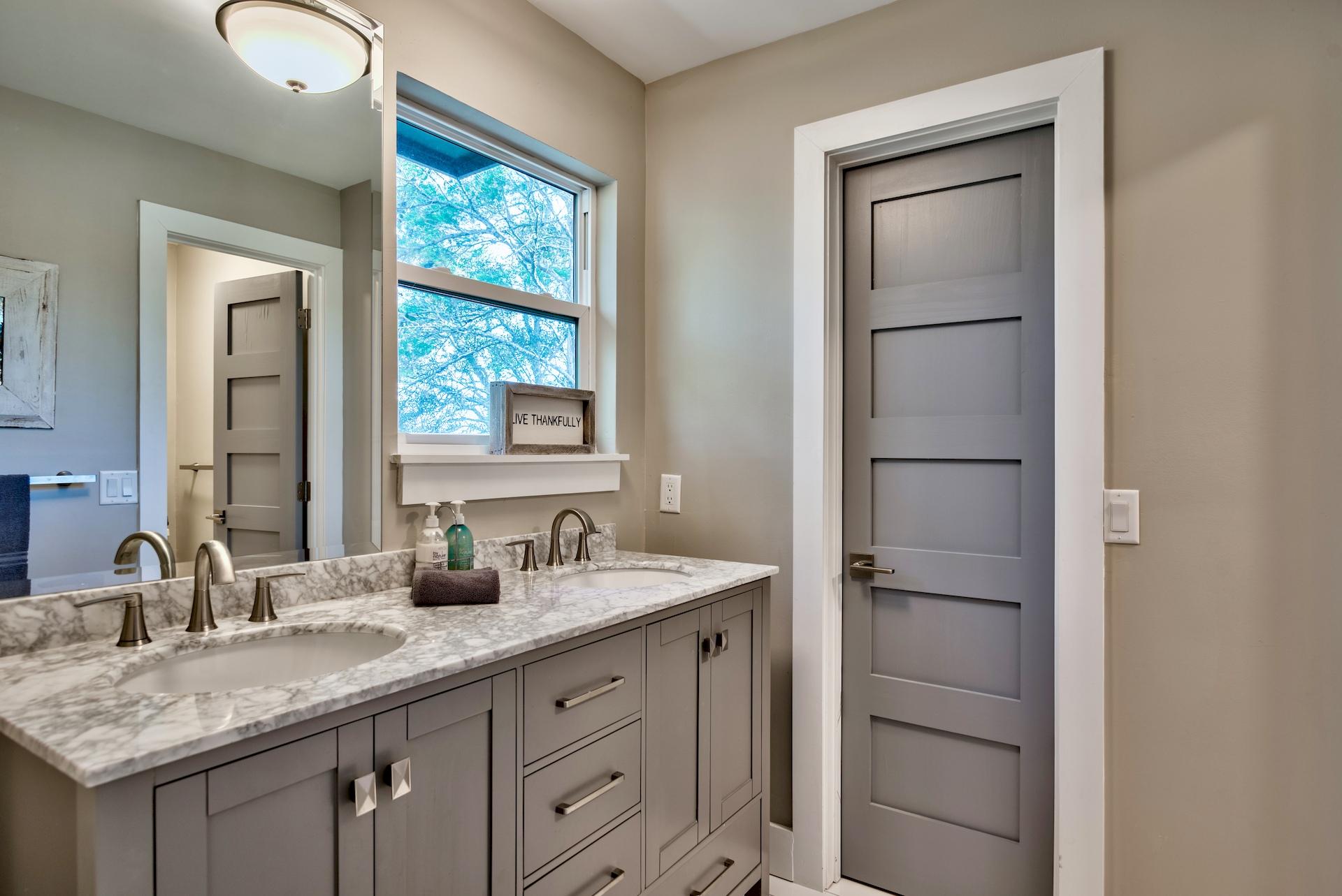EASTERN LAKE S/D - Residential