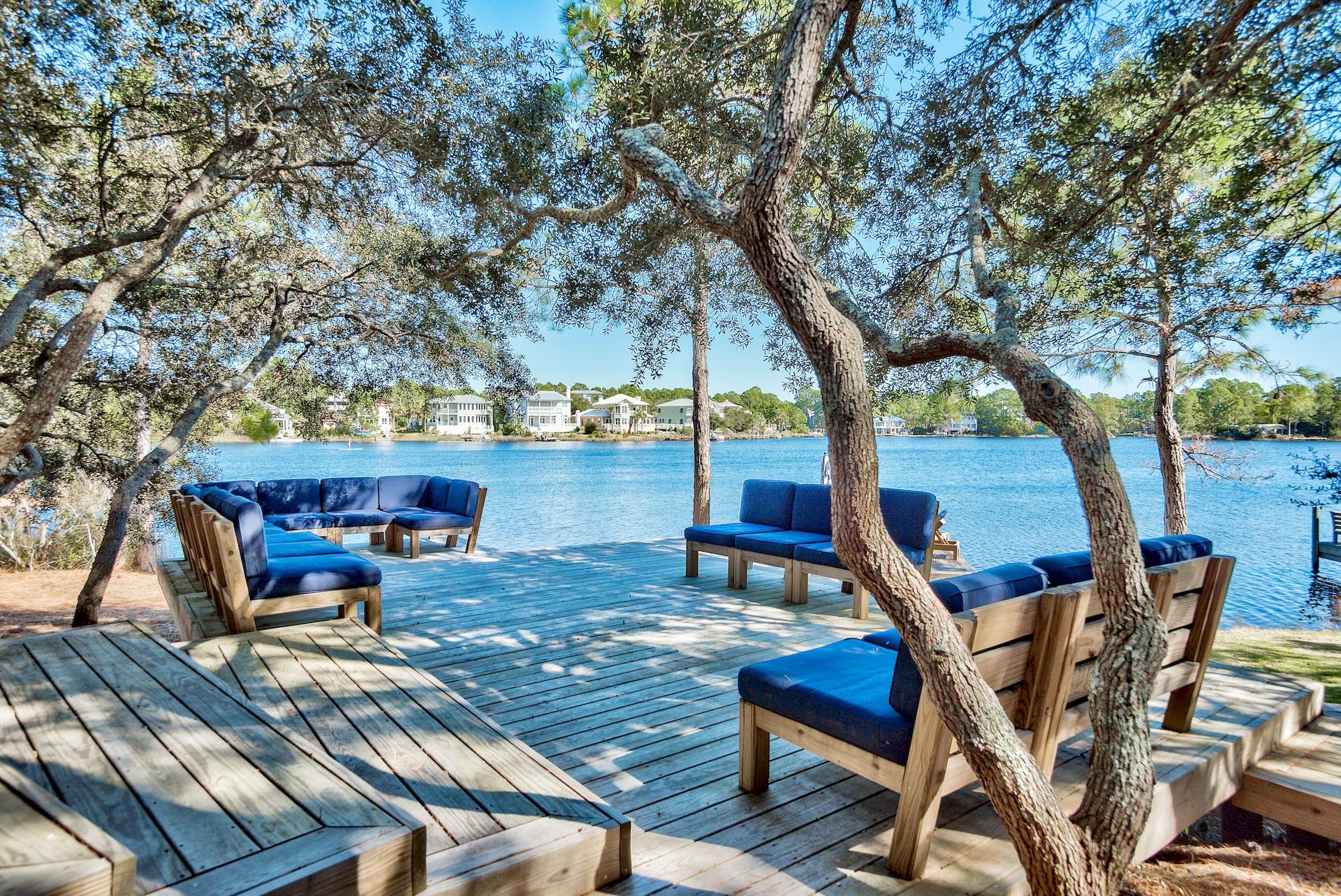 EASTERN LAKE S/D - Residential