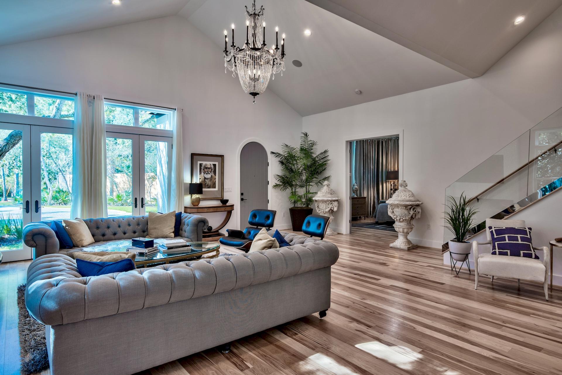 EASTERN LAKE S/D - Residential