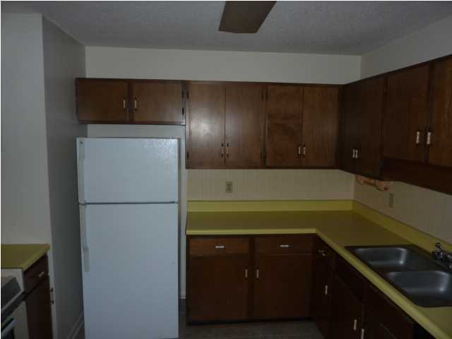 SCOTTWOOD - Residential Lease