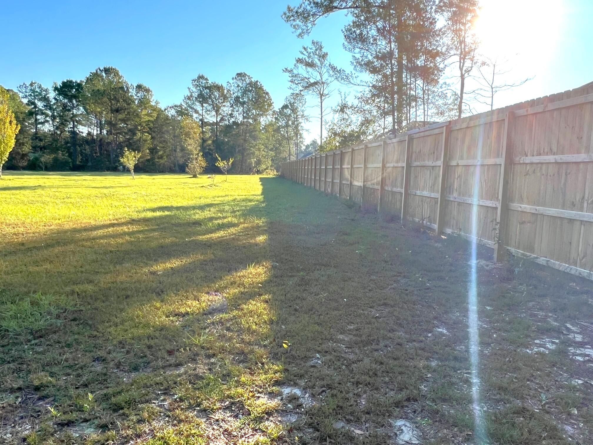 METES & BOUNDS - Land