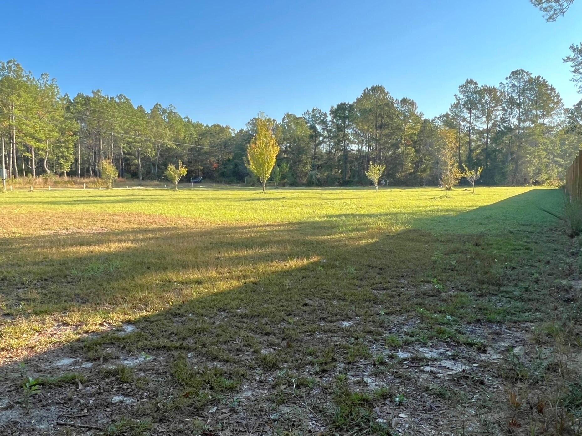 METES & BOUNDS - Land