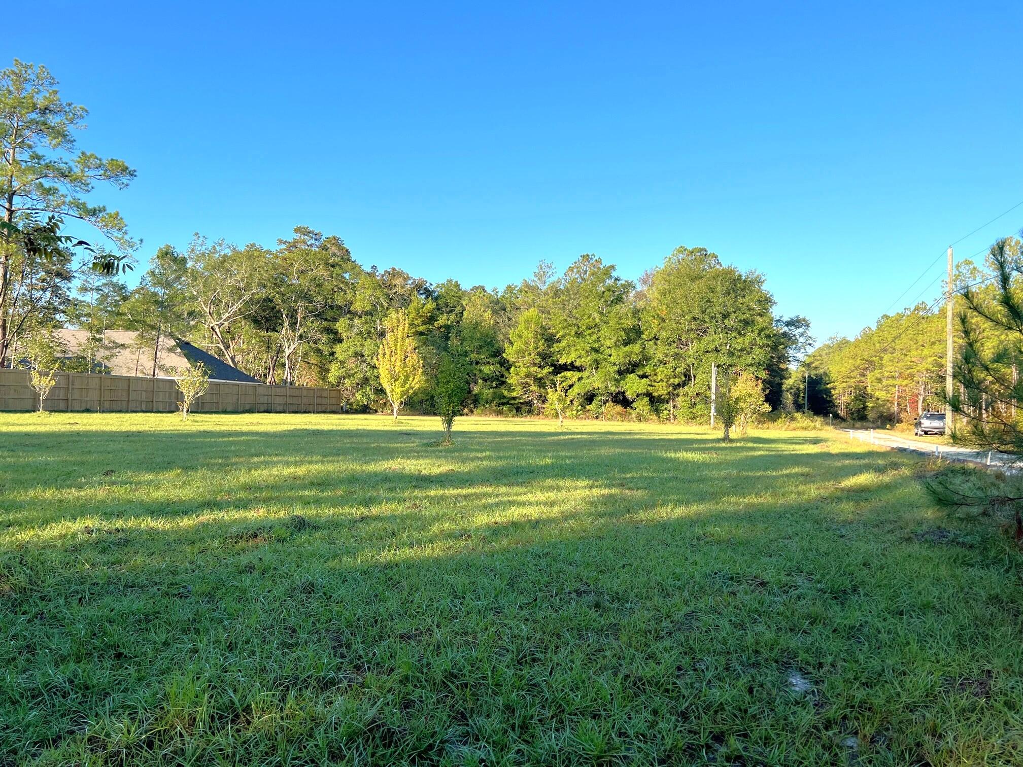 METES & BOUNDS - Land