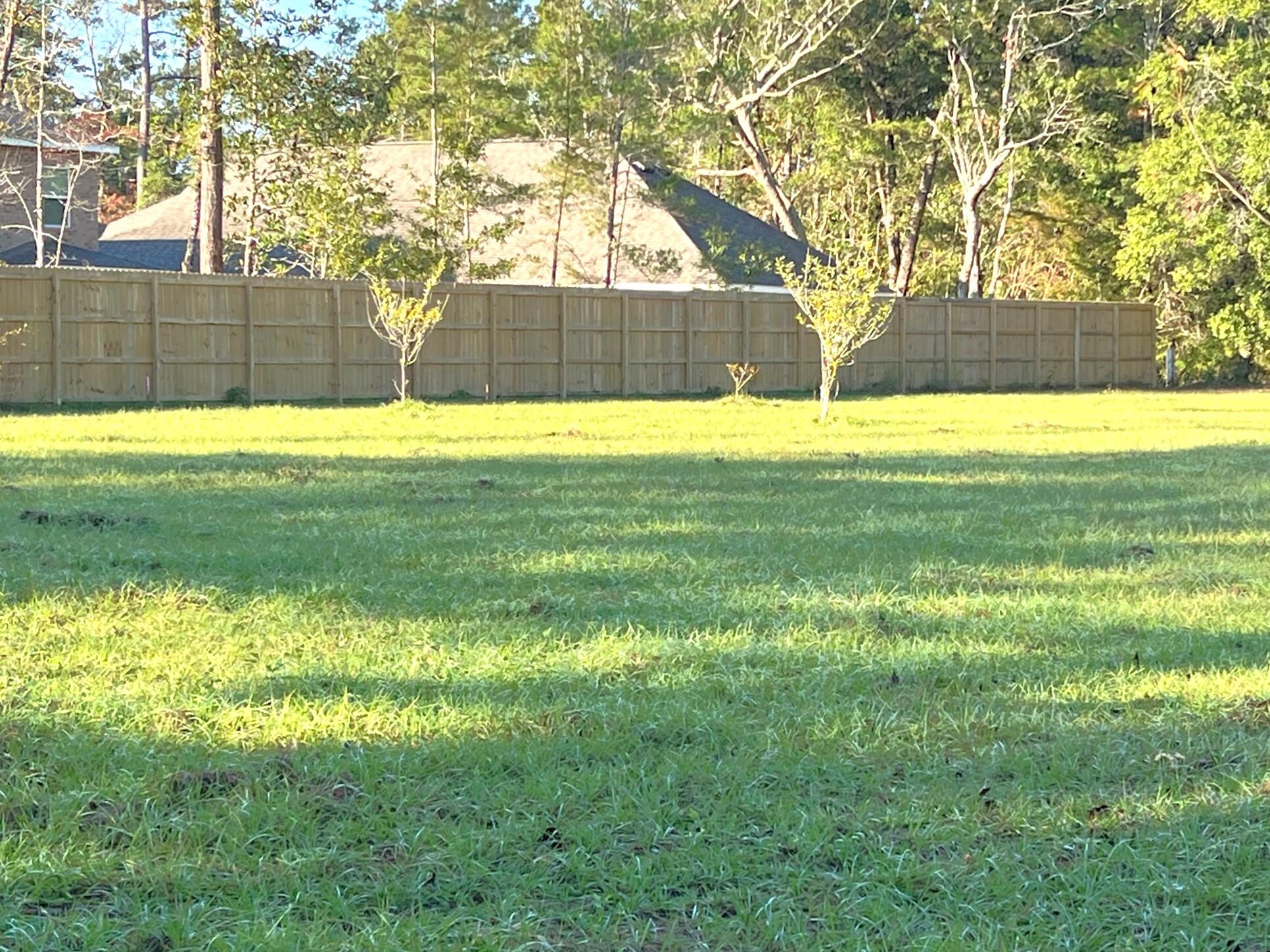 METES & BOUNDS - Land