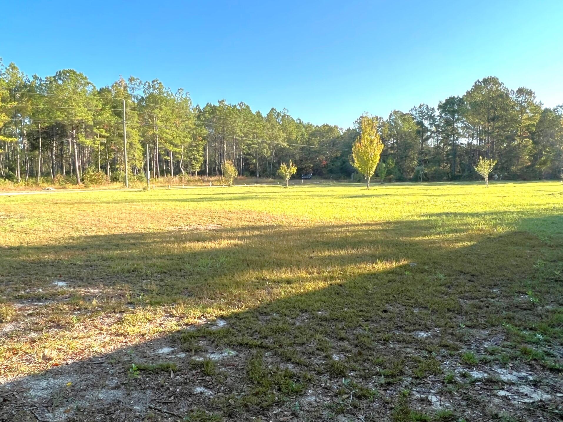 METES & BOUNDS - Land