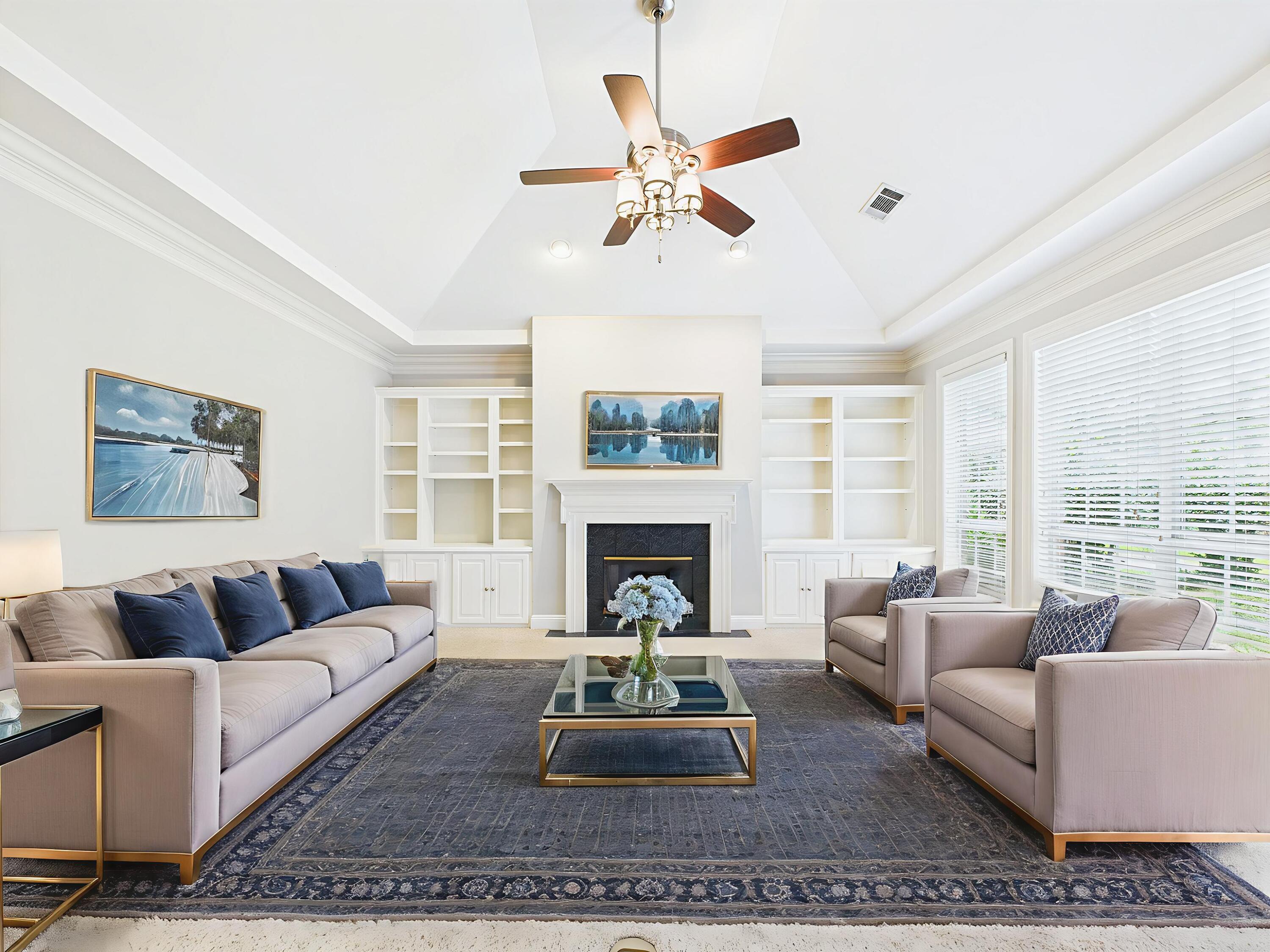 TURNBERRY PLACE - Residential