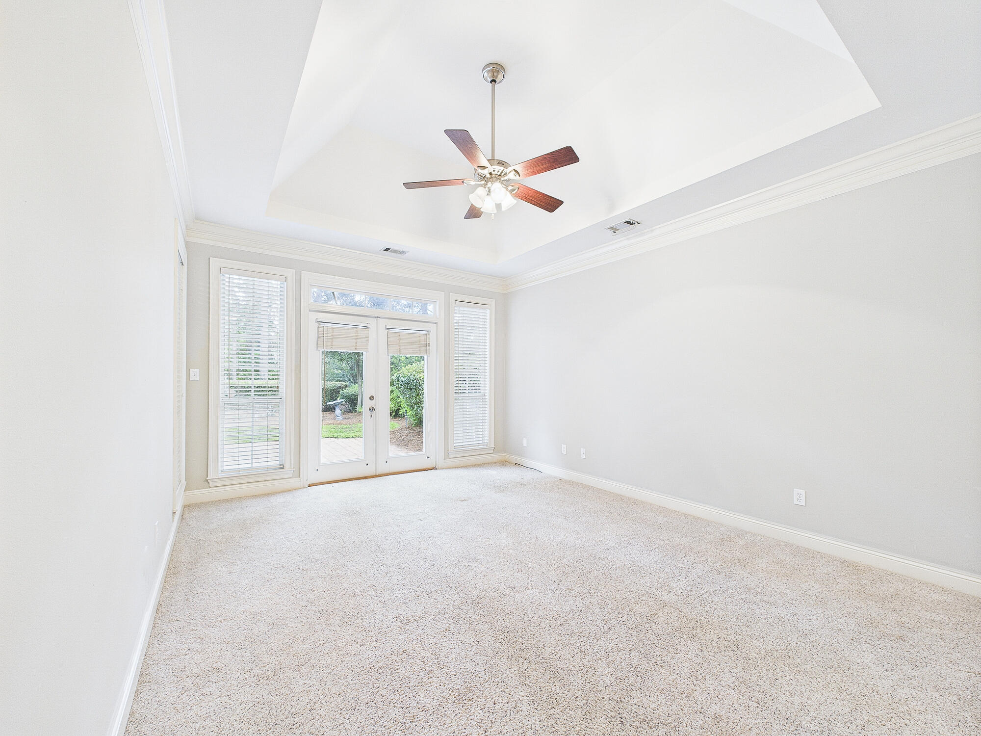 TURNBERRY PLACE - Residential