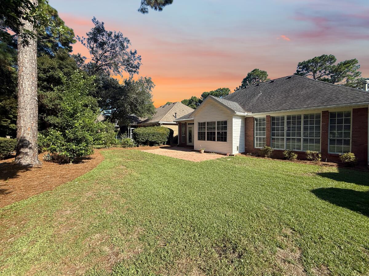 TURNBERRY PLACE - Residential
