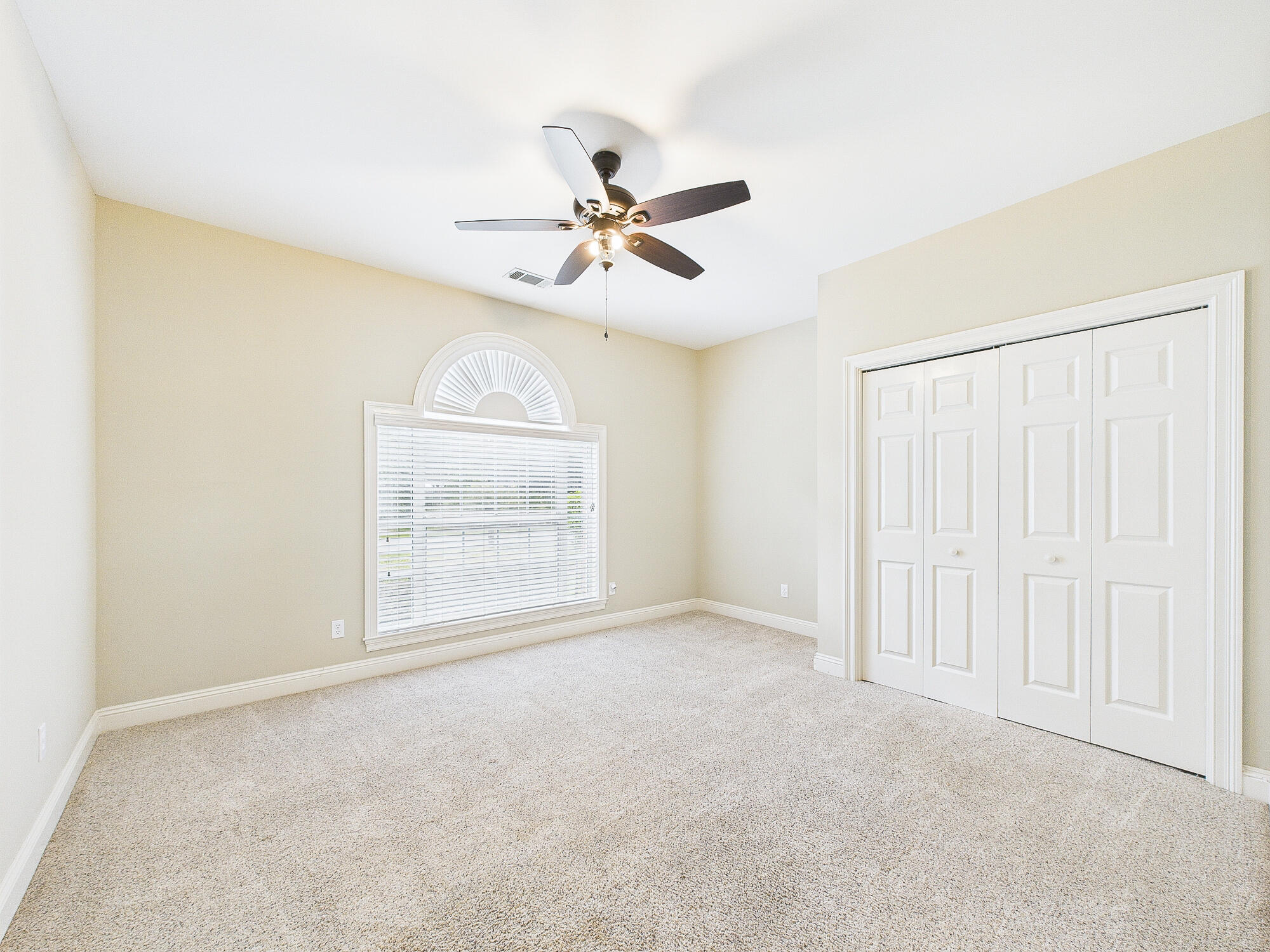 TURNBERRY PLACE - Residential