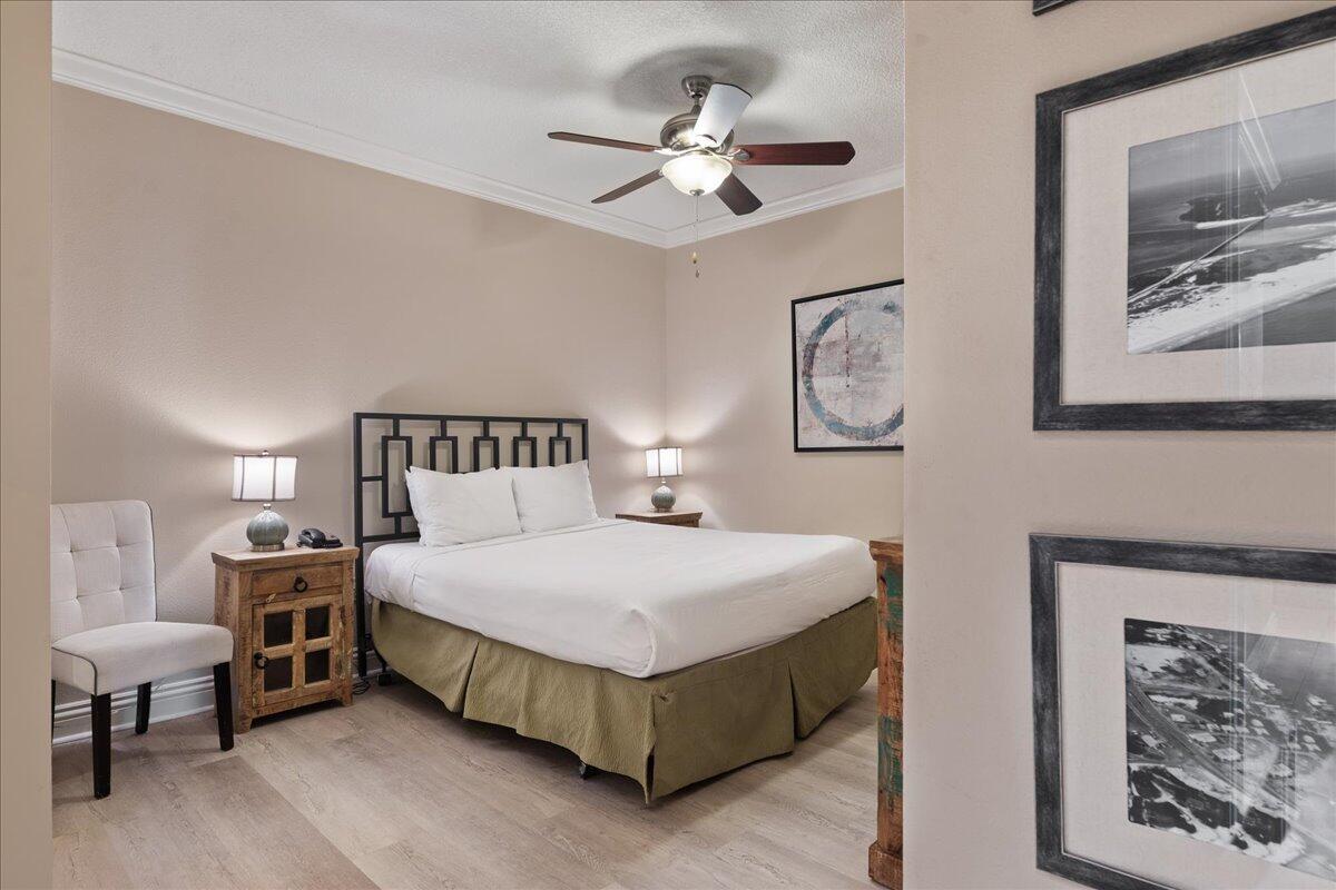 EMERALD GRANDE - Residential