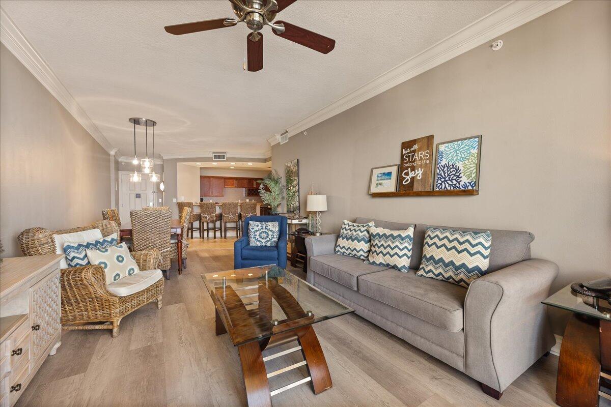 EMERALD GRANDE - Residential