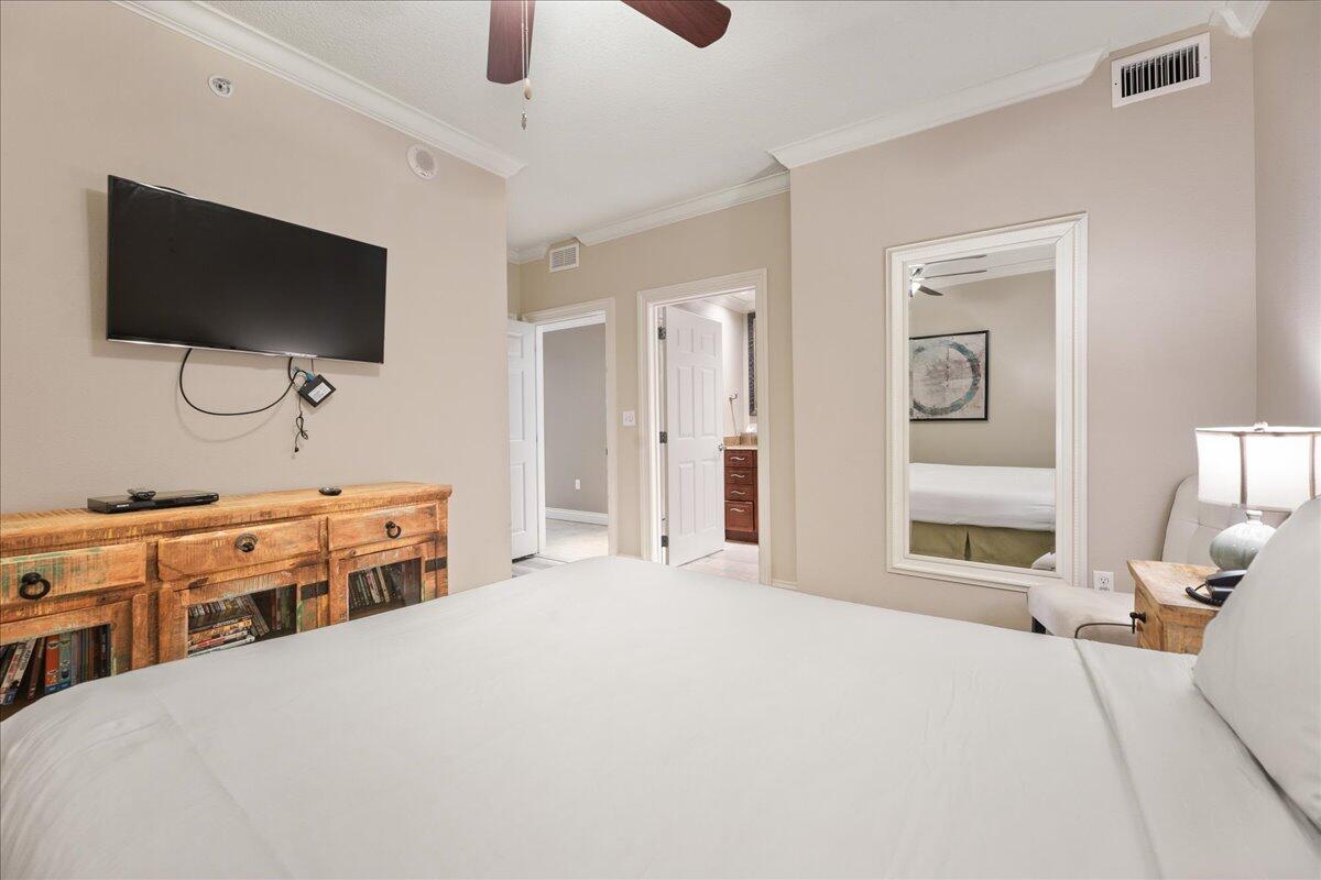 EMERALD GRANDE - Residential