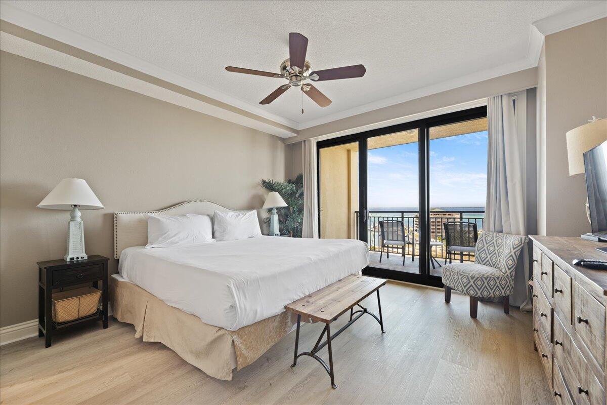 EMERALD GRANDE - Residential