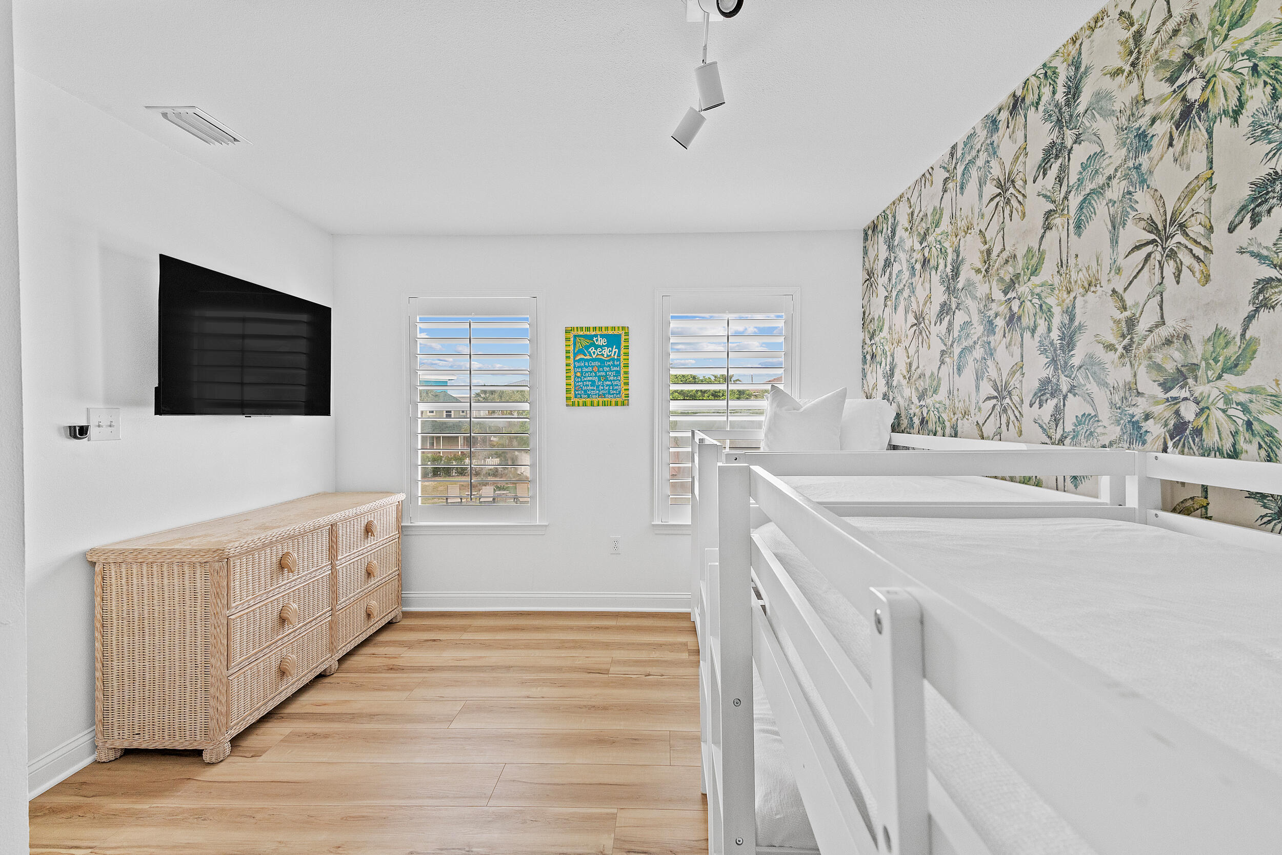 WINDANCER SHORES - Residential