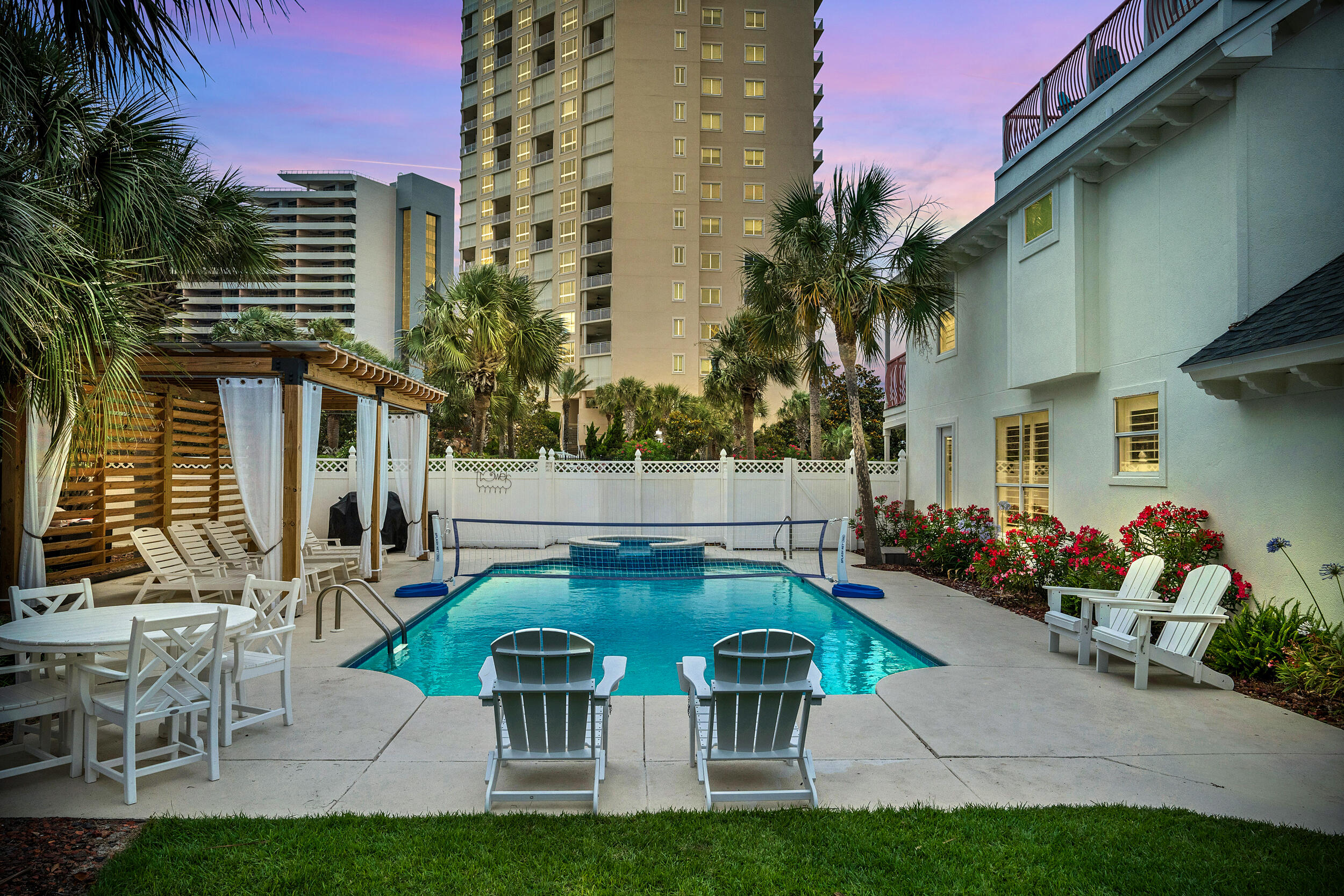 WINDANCER SHORES - Residential