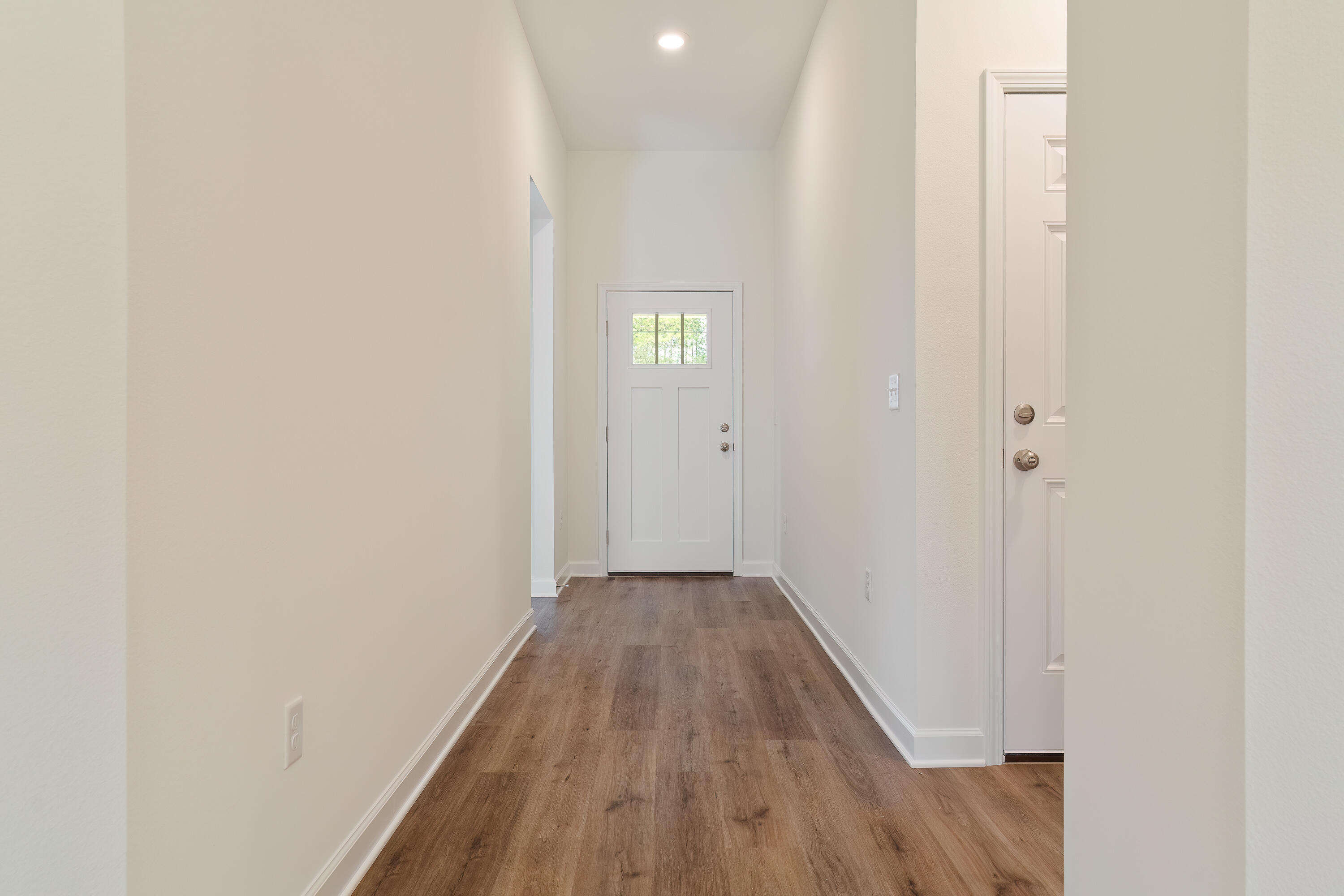 OAK HOLLOW - Residential