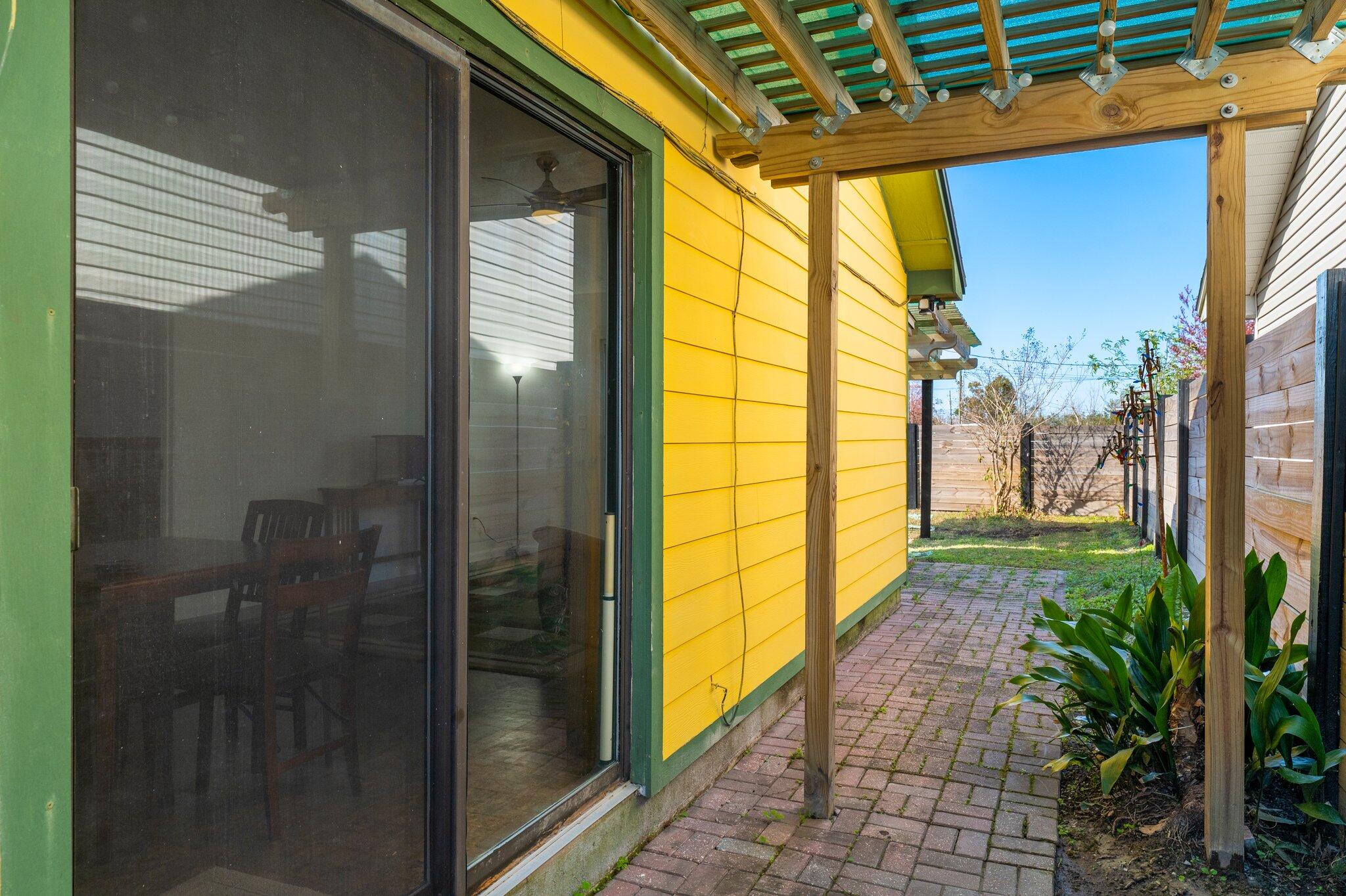 GARDEN COVE - Residential