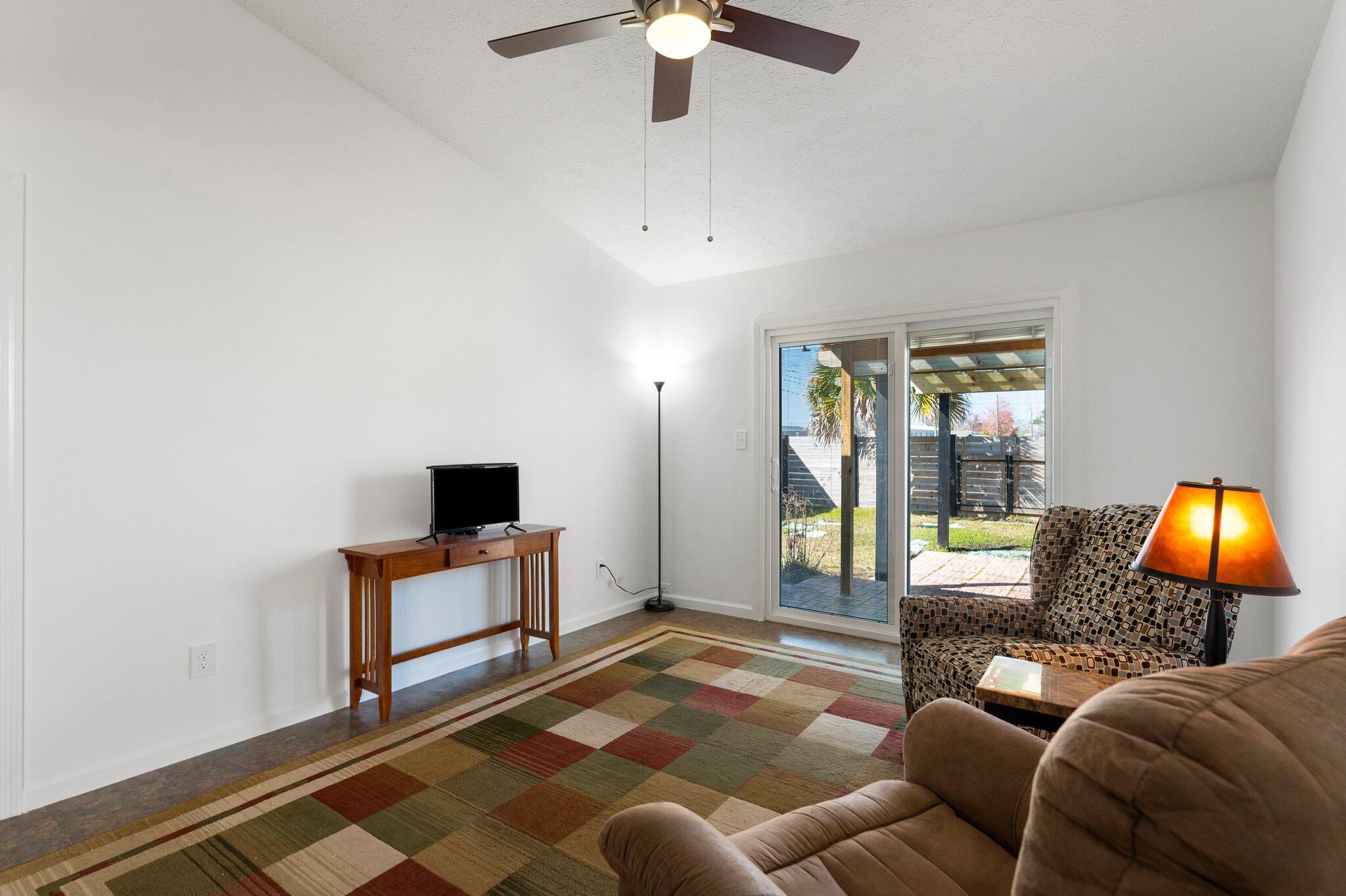 GARDEN COVE - Residential