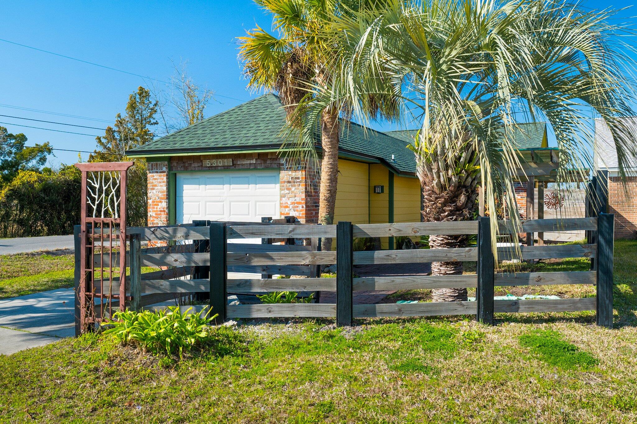 GARDEN COVE - Residential