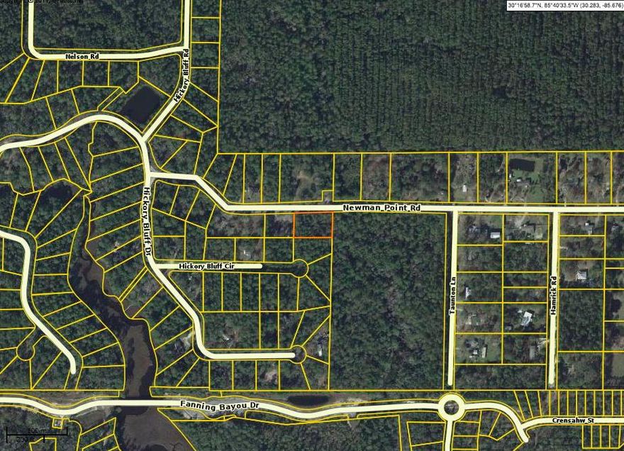 Great home site, in a great location. Seller is motivated.