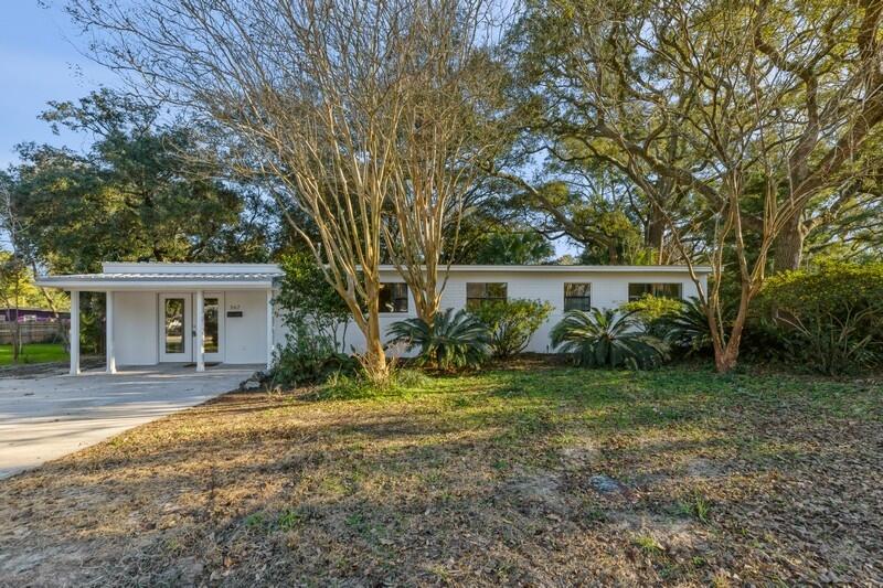 7TH ADD ELLIOTT PT LOT 33 BLK 7 - Residential