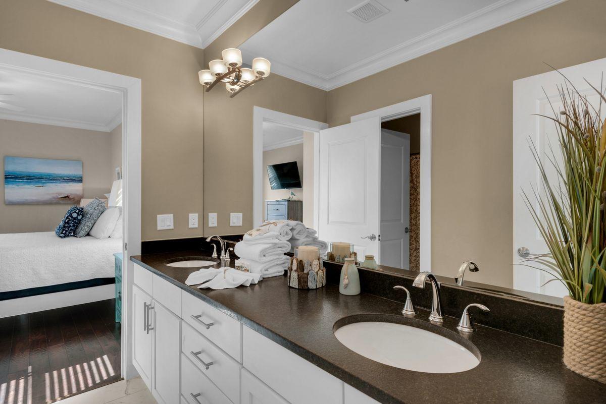 Gulf Landing - Residential