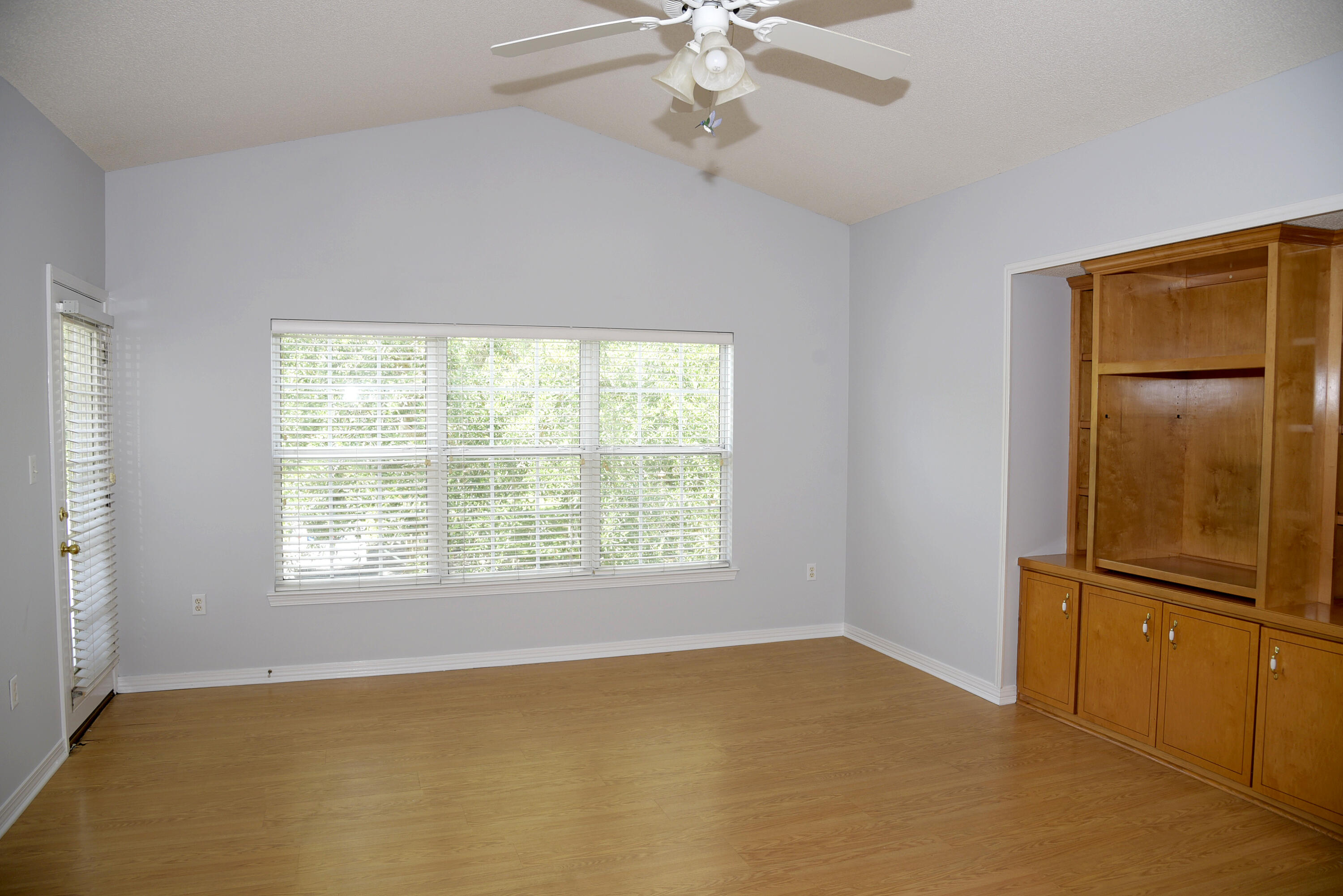 THE OAKS AT NICEVILLE - Residential