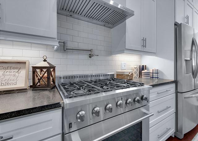 SOVEREIGN ISLE S/D - Residential