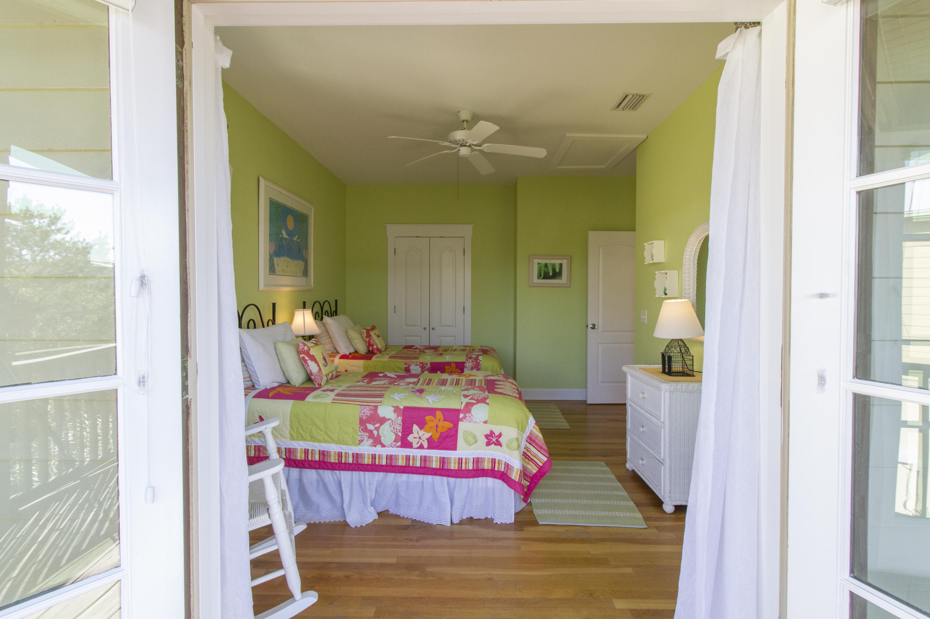 SUNSET BEACH - Residential