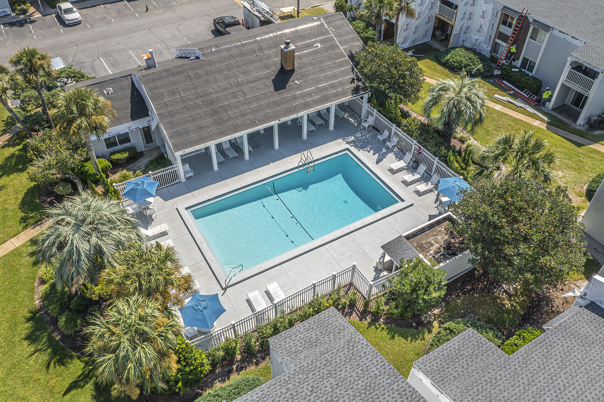 FINISTERRA CONDO - Residential Lease