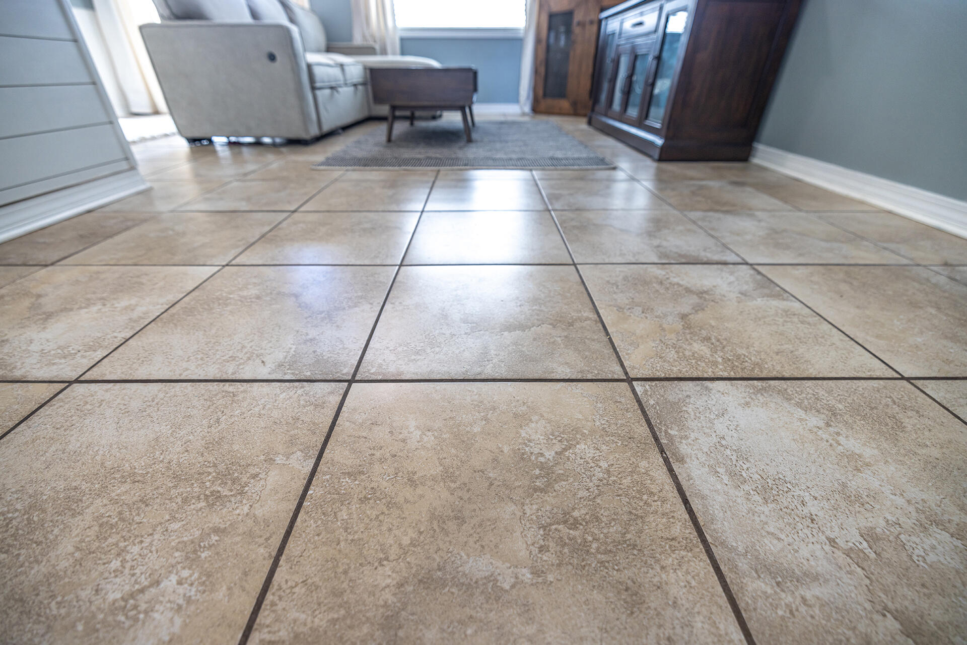 FINISTERRA CONDO - Residential Lease