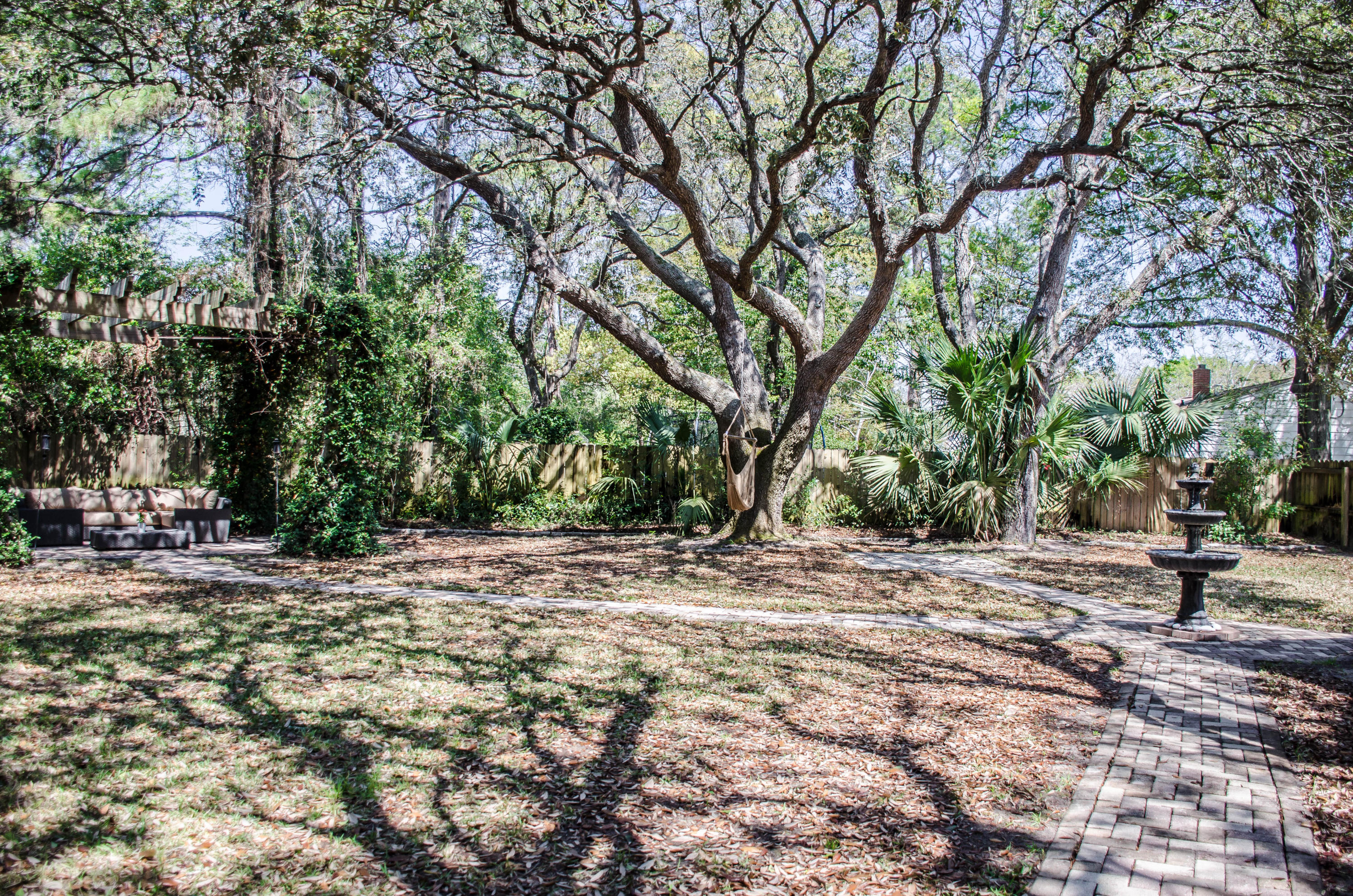 GARNIERS BEACH - Residential