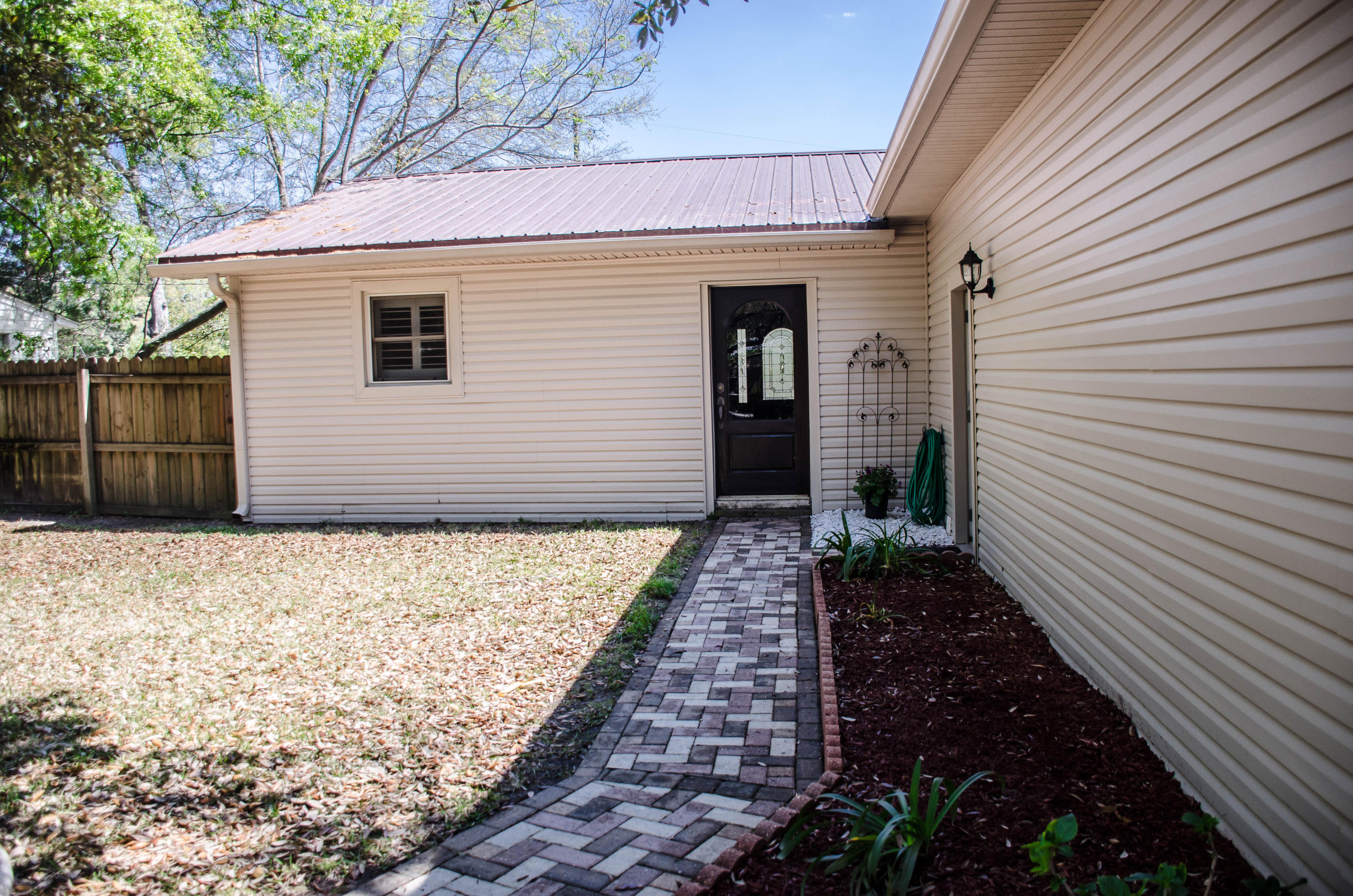 GARNIERS BEACH - Residential