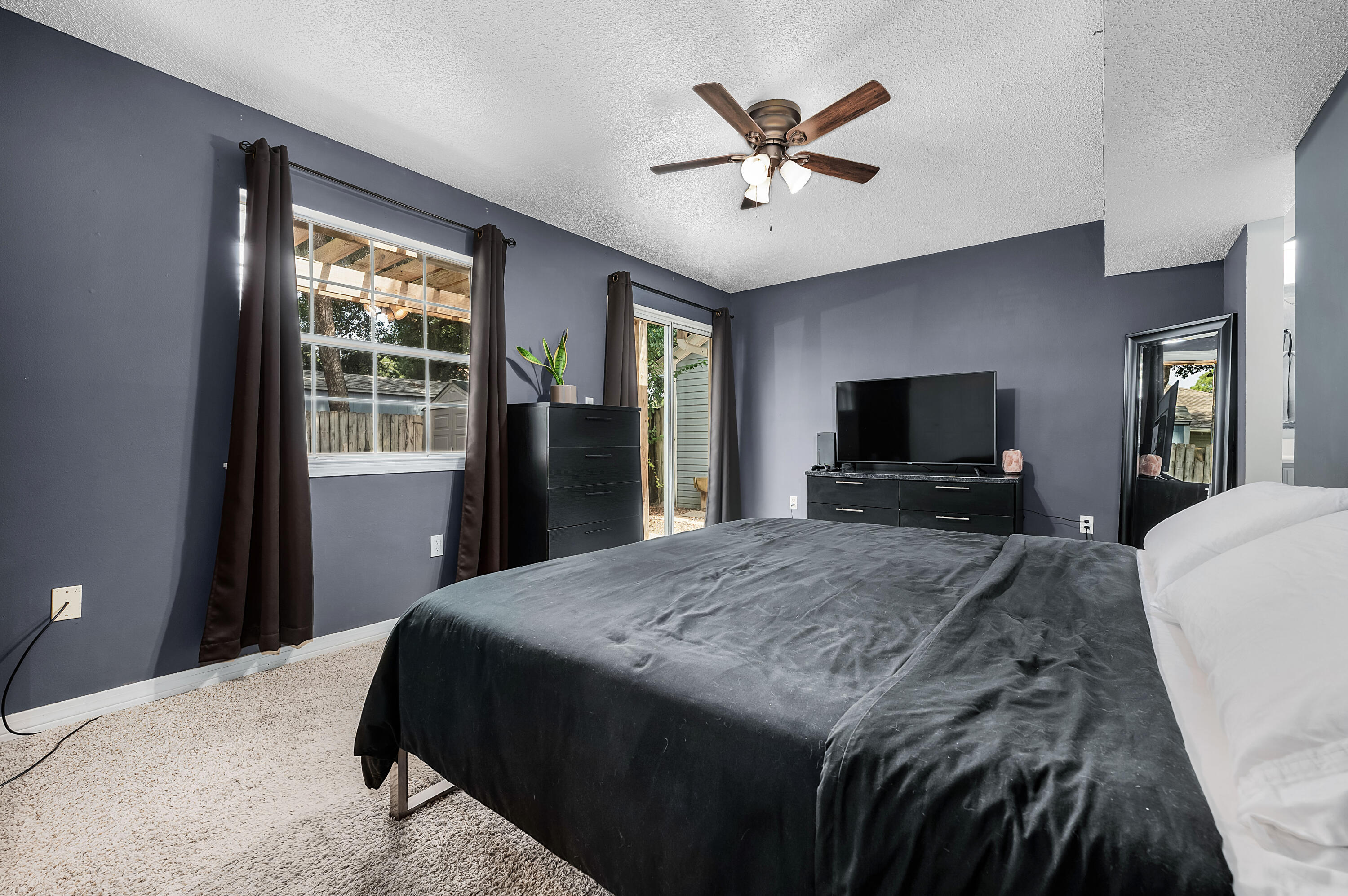 CANTERBURY WOODS - Residential
