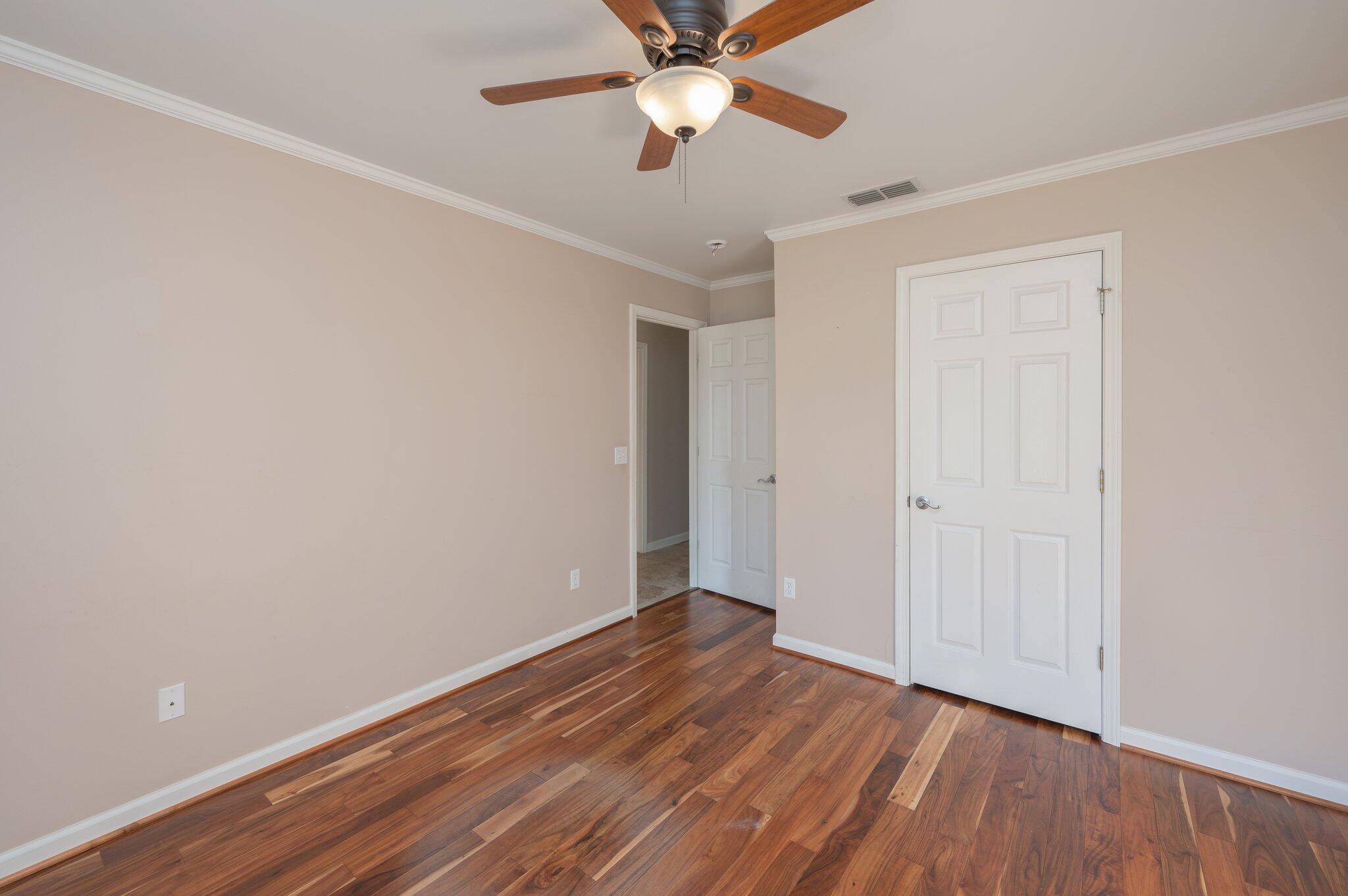 NORTHVIEW ESTATES 7TH ADDN - Residential