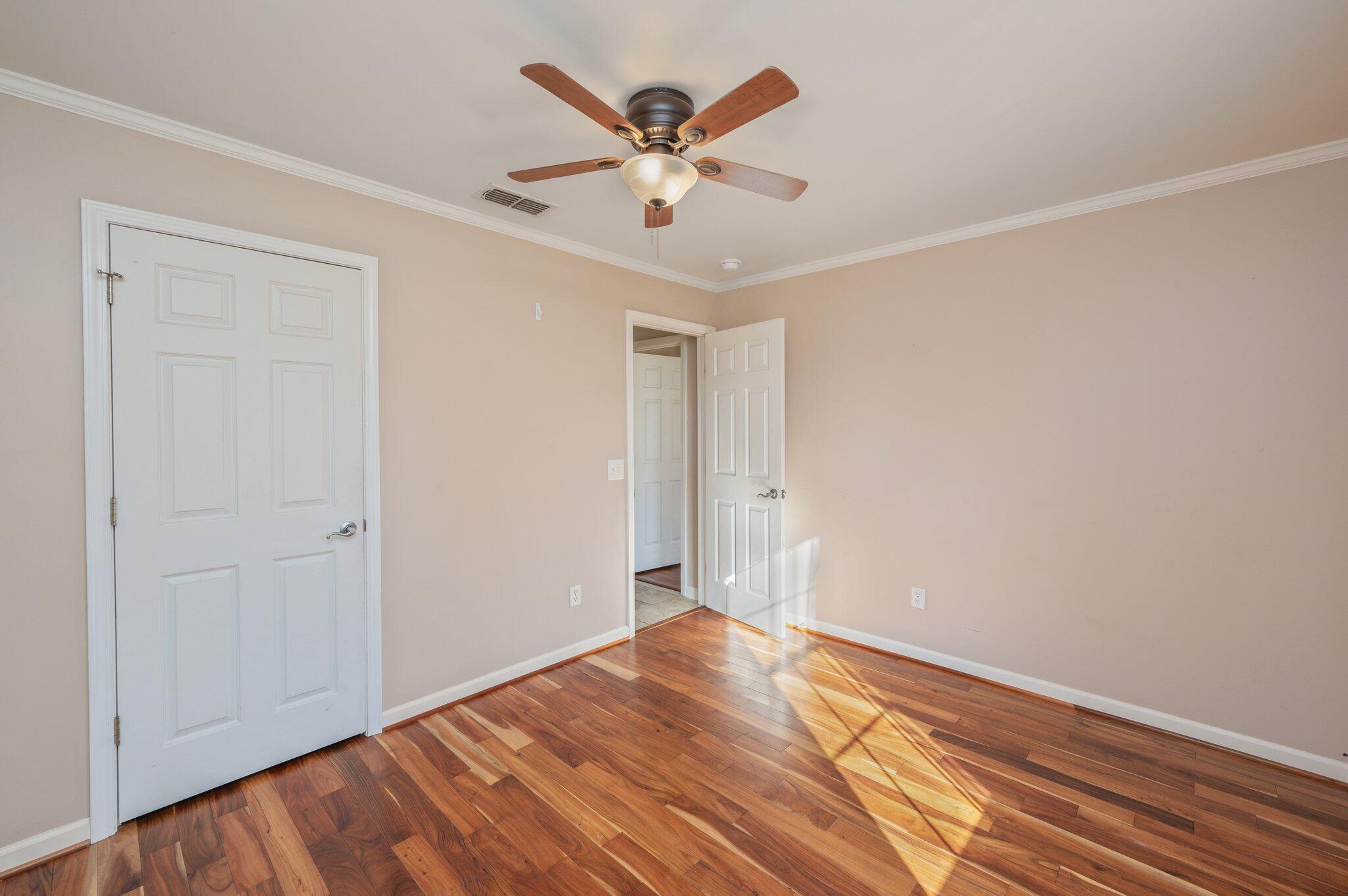 NORTHVIEW ESTATES 7TH ADDN - Residential