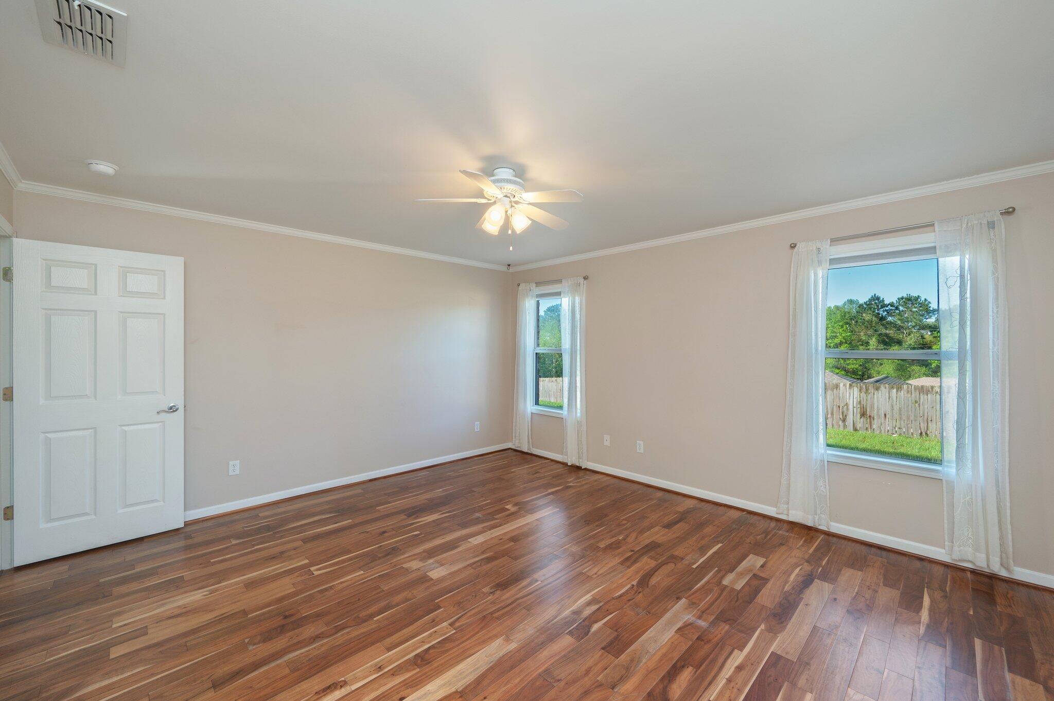 NORTHVIEW ESTATES 7TH ADDN - Residential